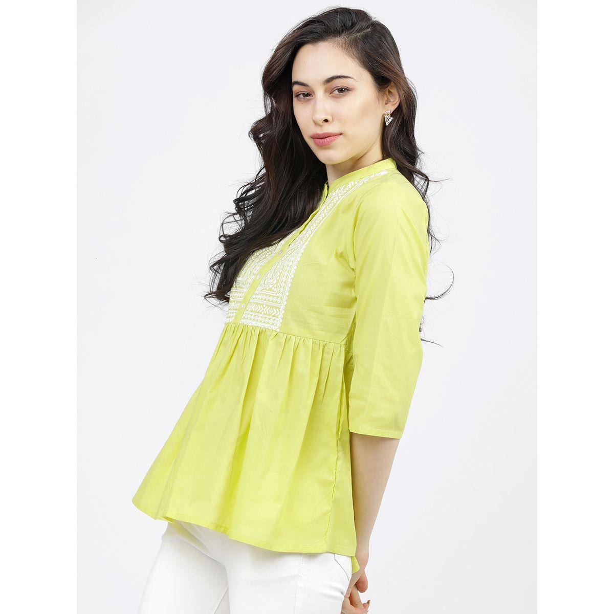 بلوزة بطبعة هندسية وياقة ماندارين مع أزرار فيشود × ستايلي-women-clothing-shirtsandblouses-blouses-image-2