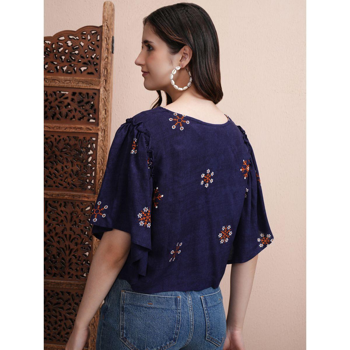 بلوزة قصيرة بطبعة زهور وأكمام واسعة فيشود × ستايلي-women-clothing-tshirts-image-3