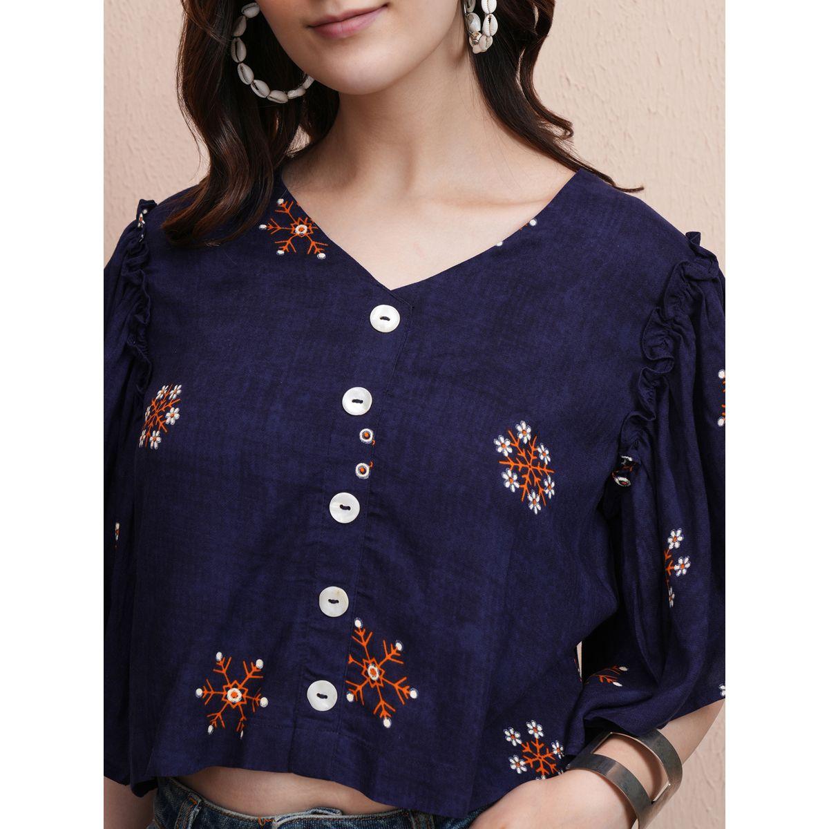 بلوزة قصيرة بطبعة زهور وأكمام واسعة فيشود × ستايلي-women-clothing-tshirts-image-5