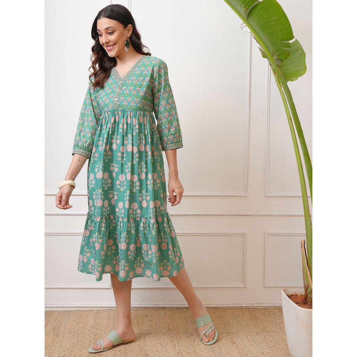 Vishudh X Styli  V Neck Floral Print A-Line Midi Dress-women-clothing-dresses-image-2