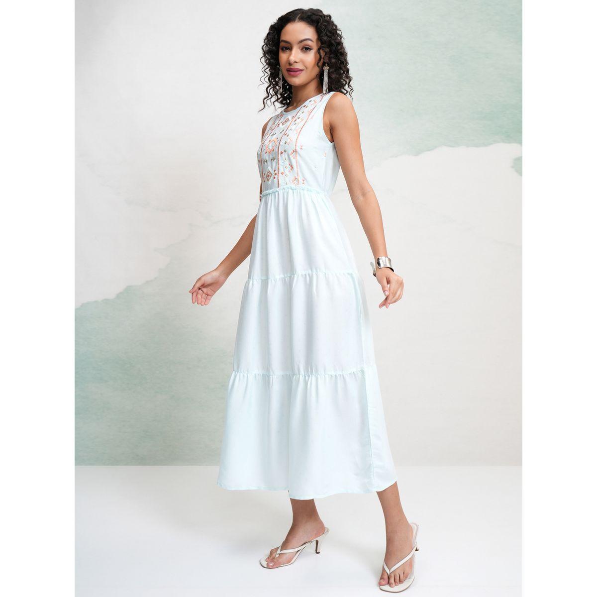 Vishudh X Styli  Embroidered Panel Tiered Maxi Dress-women-clothing-dresses-image-4