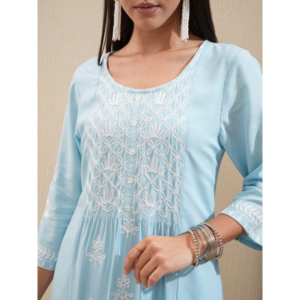 مجموعة من بنطال بالازو مع كورتا مُطرّزة بزهور فيشود × ستايلي-women-clothing-ethnicwear-kurtasets-image-5