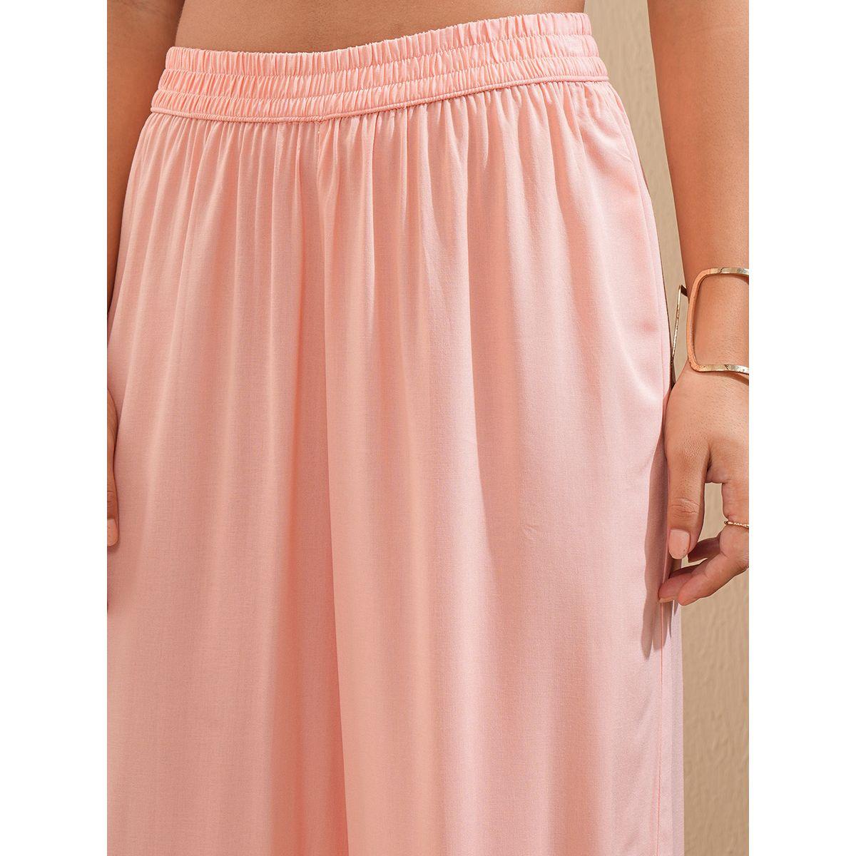 مجموعة من بنطال بالازو مع كورتا مُطرّزة بزهور فيشود × ستايلي-women-clothing-ethnicwear-kurtasets-image-8
