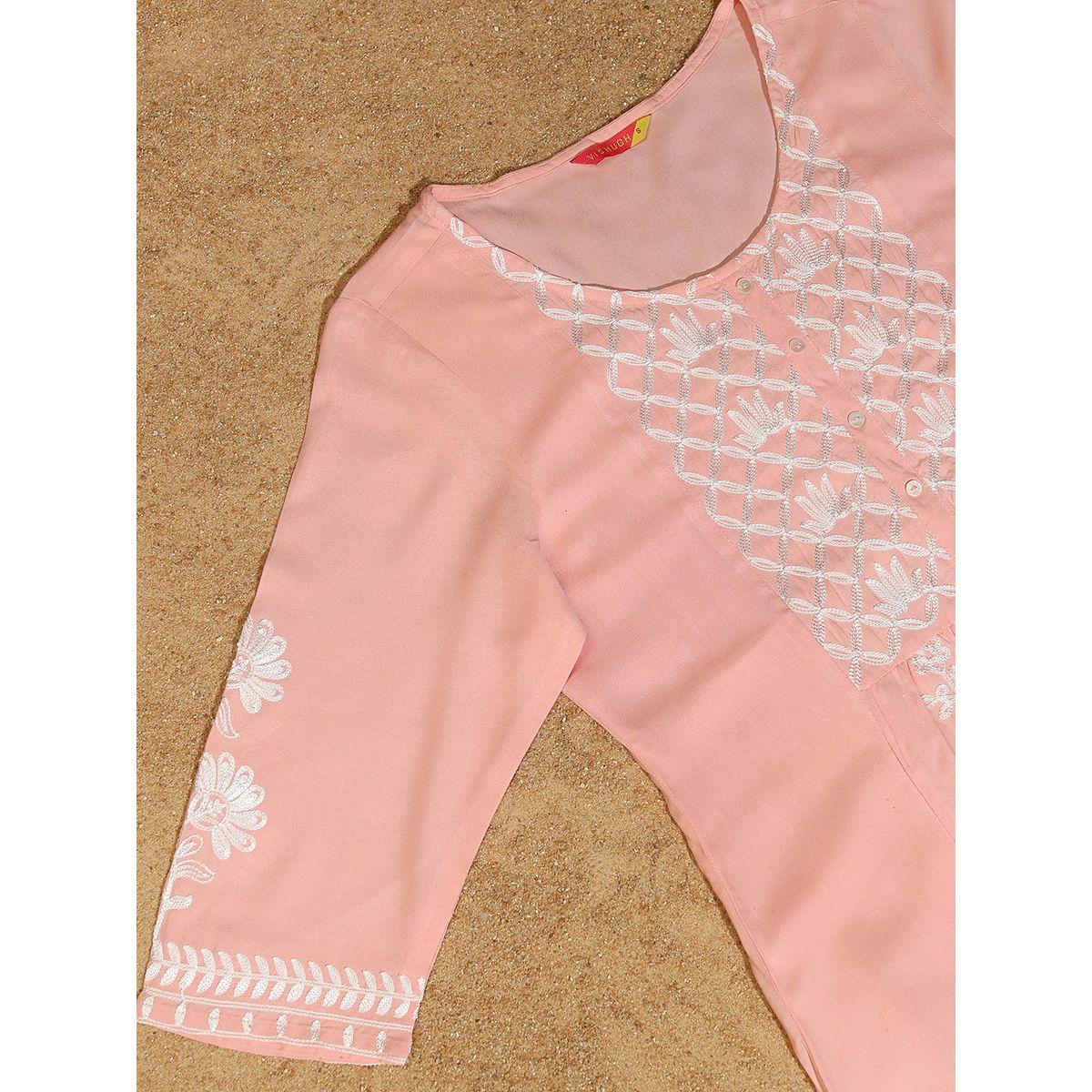 Vishudh X Styli  Floral Embroidered Thread Work Straight Kurta & Palazzos Set-women-clothing-ethnicwear-kurtasets-image-9