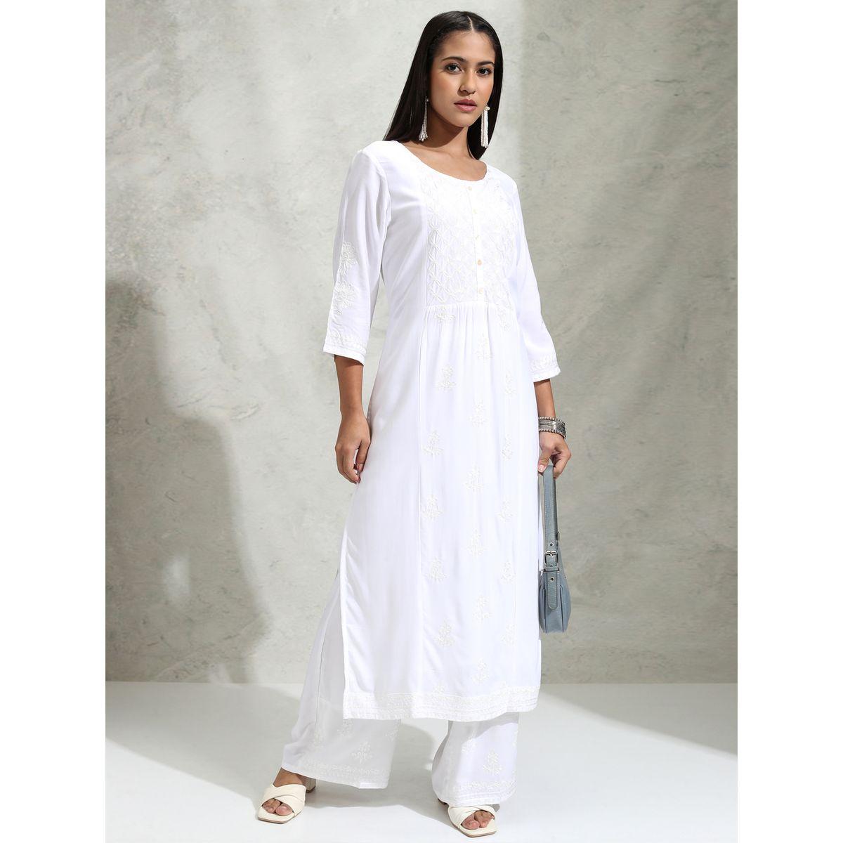مجموعة من بنطال بالازو مع كورتا مُطرّزة بزهور فيشود × ستايلي-women-clothing-ethnicwear-kurtasets-image-2