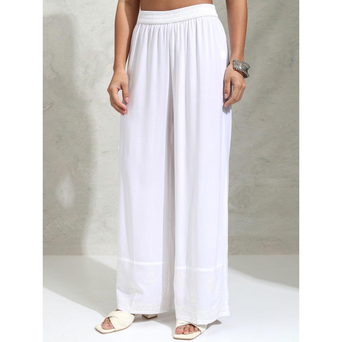 مجموعة من بنطال بالازو مع كورتا مُطرّزة بزهور فيشود × ستايلي-women-clothing-ethnicwear-kurtasets-image-7