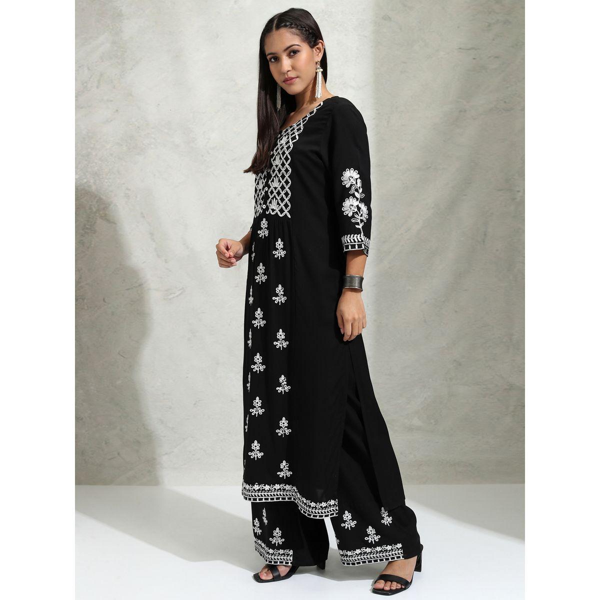 مجموعة من بنطال بالازو مع كورتا مُطرّزة بزهور فيشود × ستايلي-women-clothing-ethnicwear-kurtasets-image-4