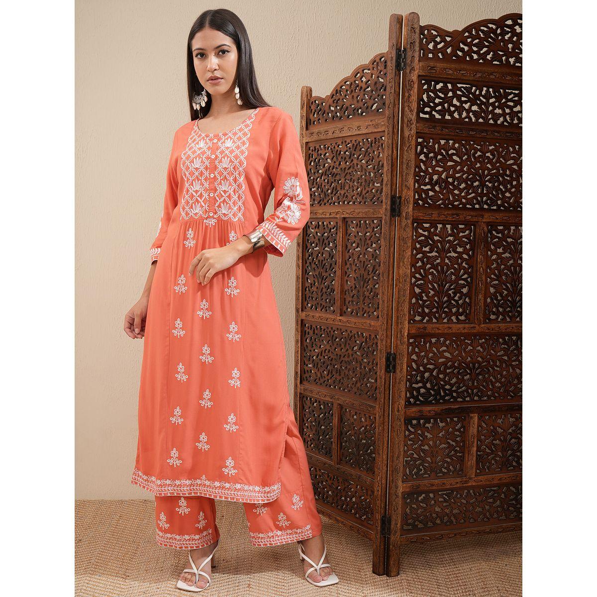 Vishudh X Styli  Floral Embroidered Thread Work Straight Kurta & Palazzos Set-women-clothing-ethnicwear-kurtasets-image-2
