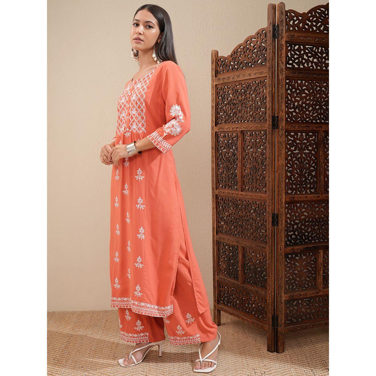 Vishudh X Styli  Floral Embroidered Thread Work Straight Kurta & Palazzos Set-women-clothing-ethnicwear-kurtasets-image-4