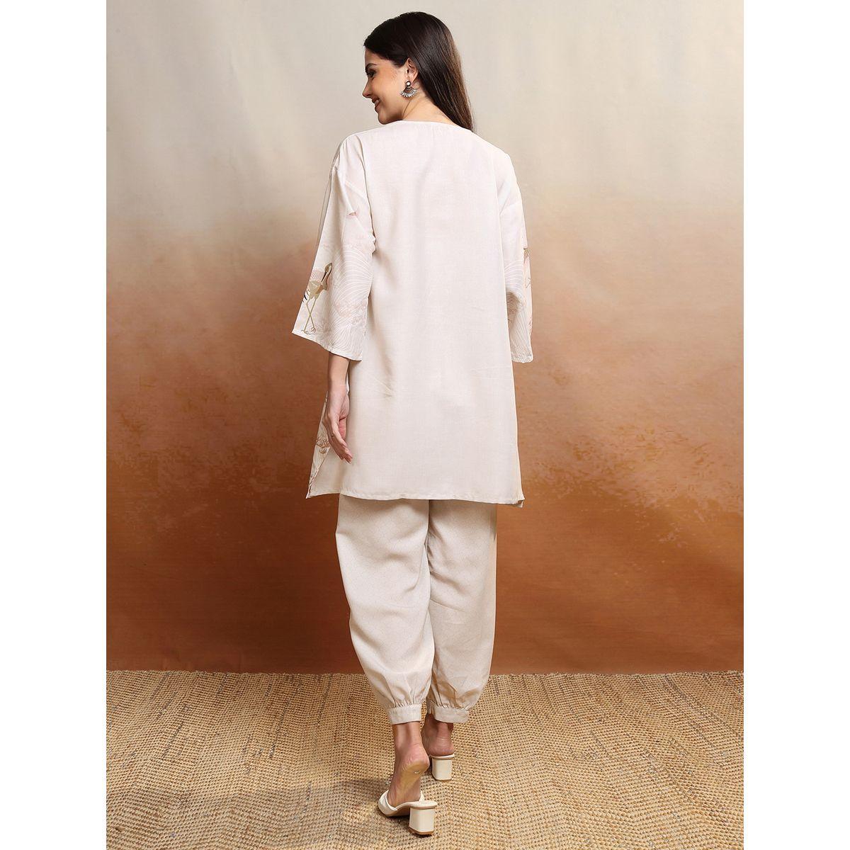Vishudh X Styli  Graphic Print Regular Kurta & Trousers Set-women-clothing-ethnicwear-kurtasets-image-3