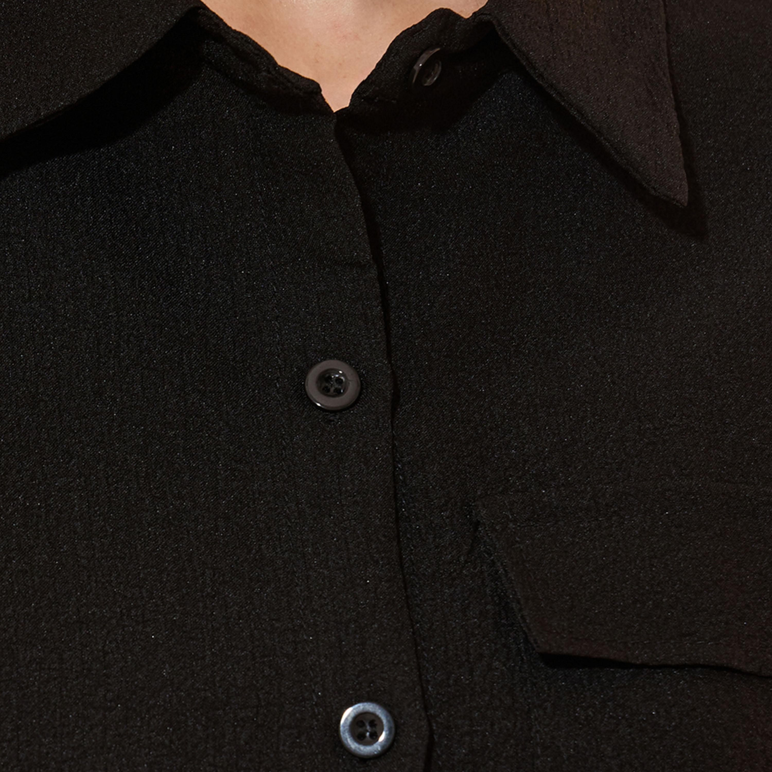 بلوزة بتفاصيل جيب مع أزرار غلق-women-clothing-shirtsandblouses-shirts-image-3