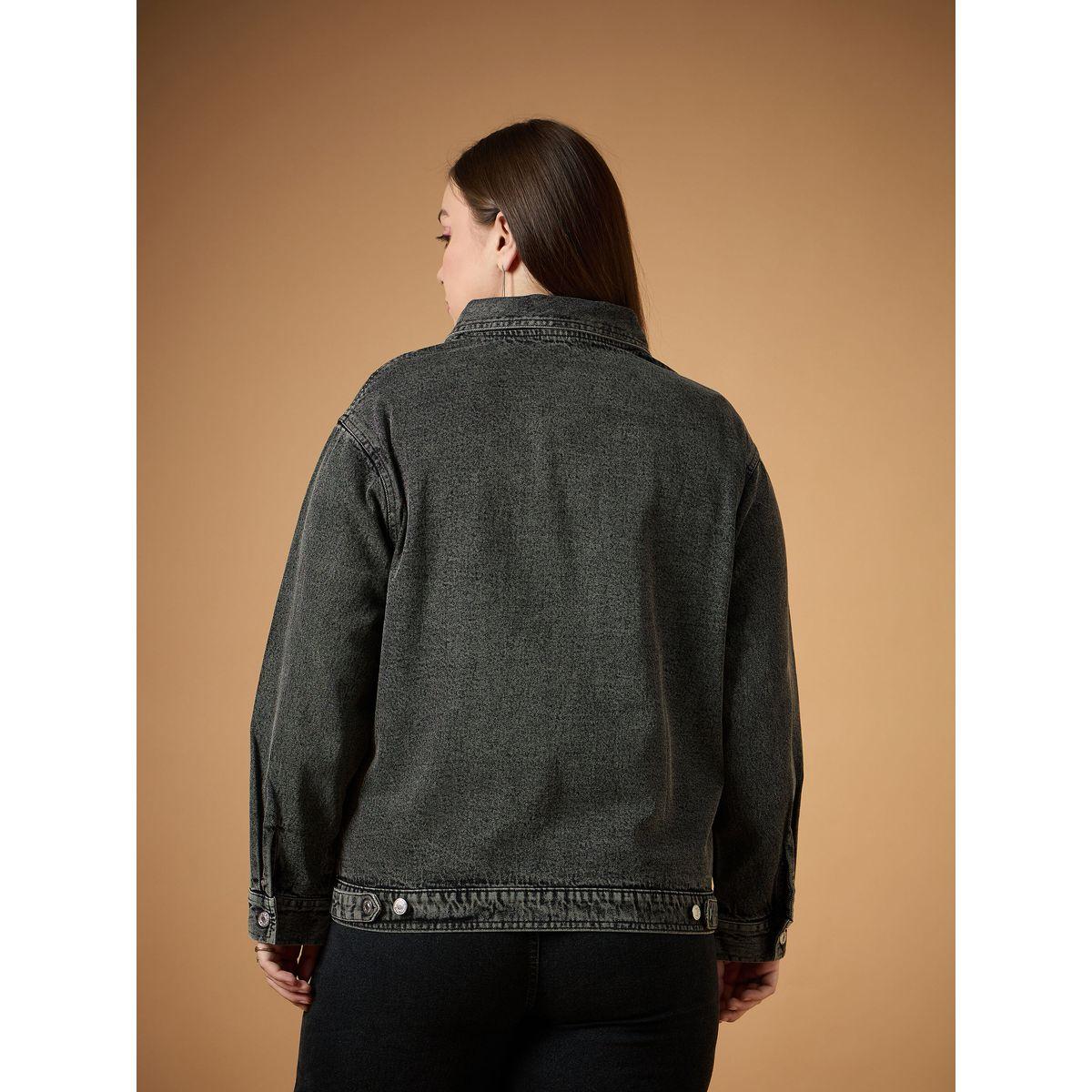 جاكيت دنيم بمقاس كبير وتفاصيل جيوب ساسافراس × ستايلي-women-winterwear-coatsandjackets-jackets-image-5
