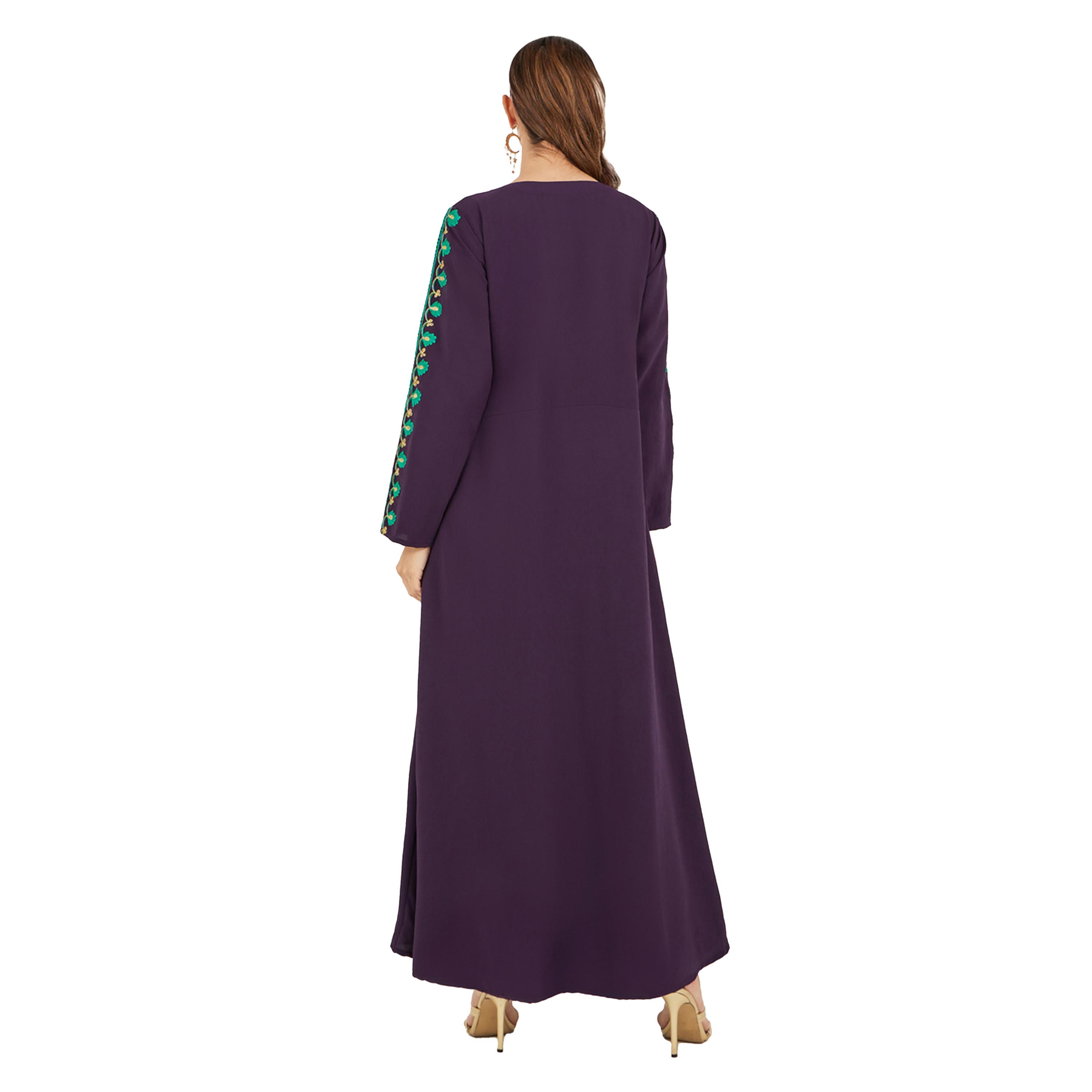 ماكسيم كرييشنز × ستايلي - جلابية مطرزة بقصة A مع عنق مربوط-women-arabicclothing-kaftan-image-5