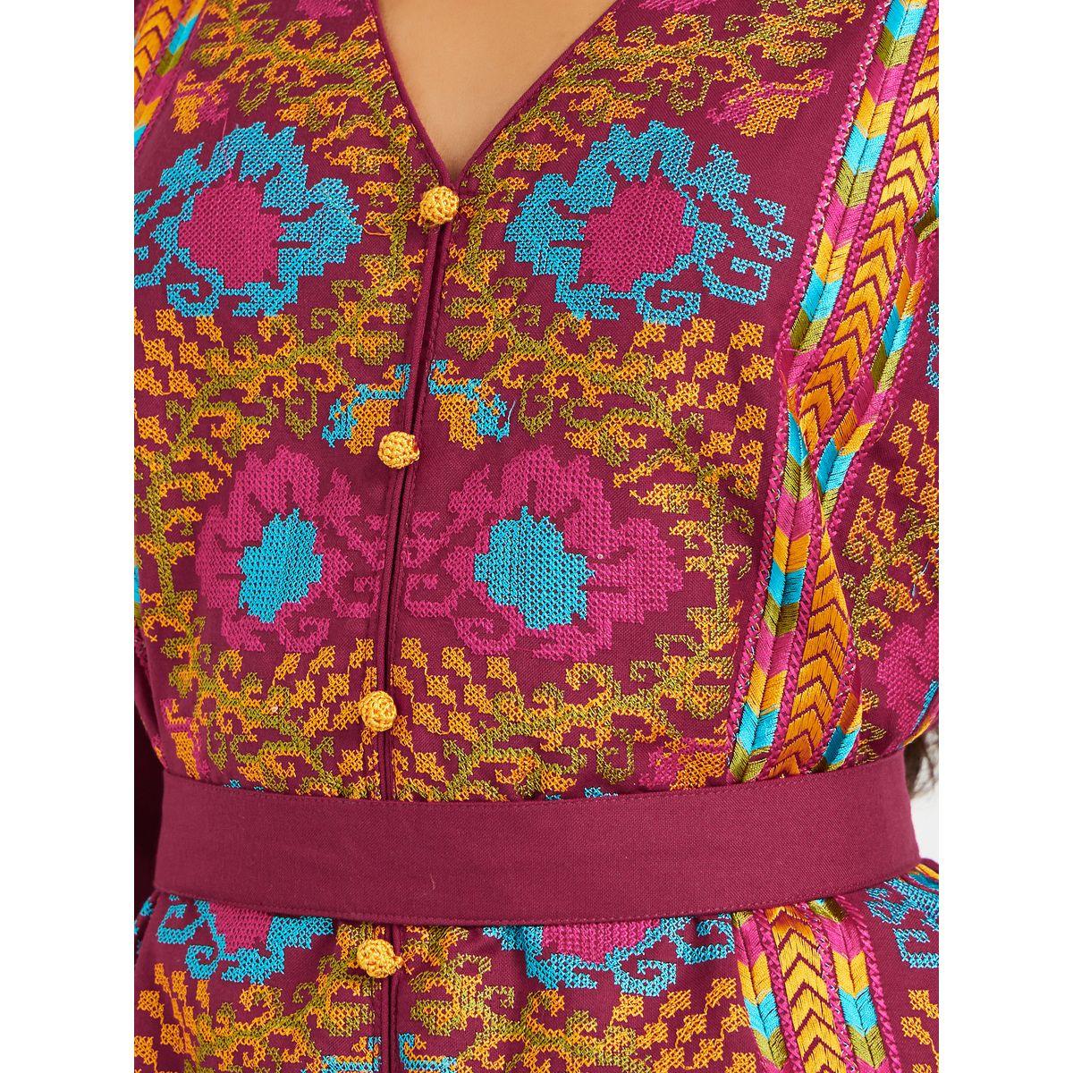 جلابية بتفاصيل مُطرّزة وحزام خصر-women-arabicclothing-jalabiyas-image-4