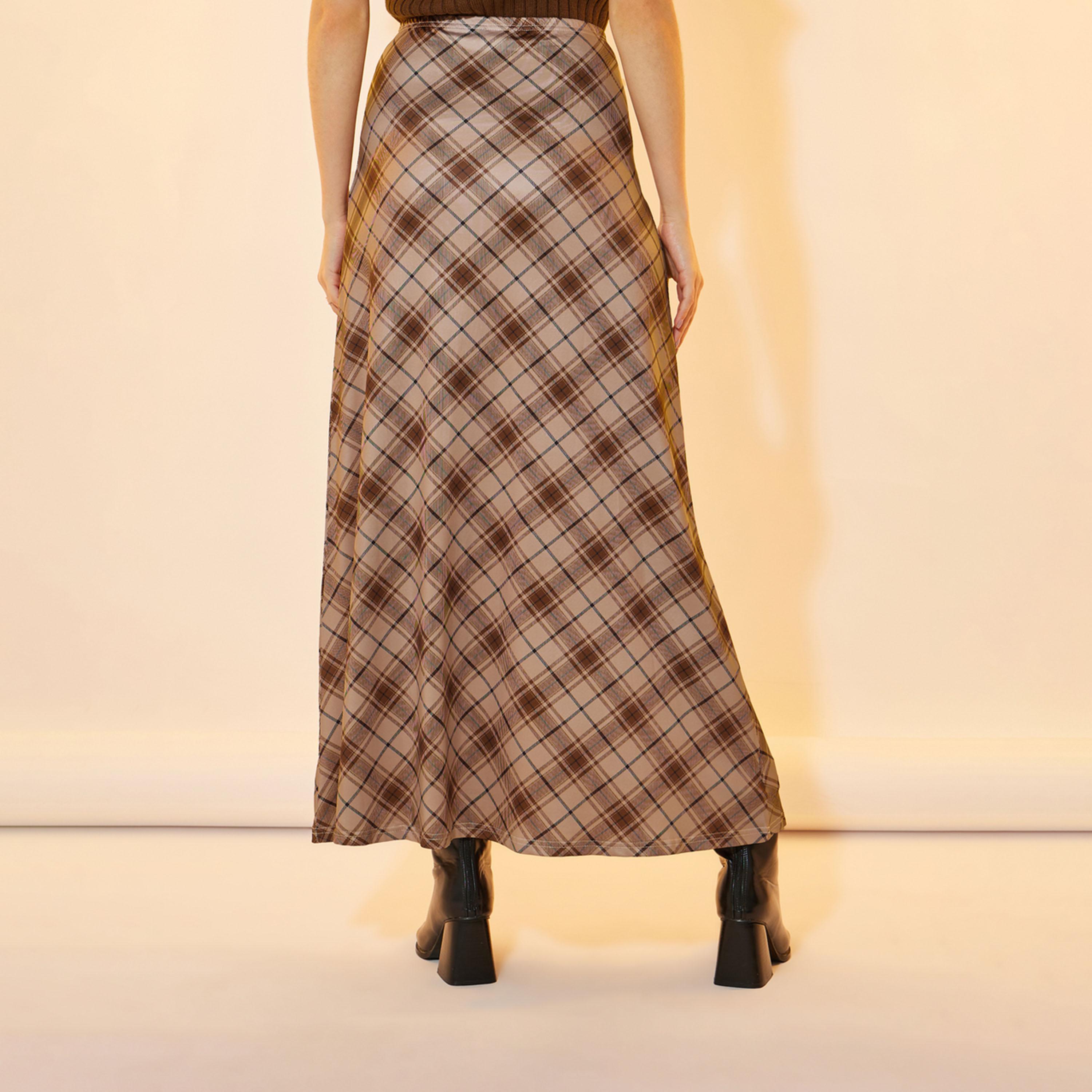 تنورة طويلة بطبعة مربعات وخصر عالي-women-clothing-bottoms-skirts-image-4