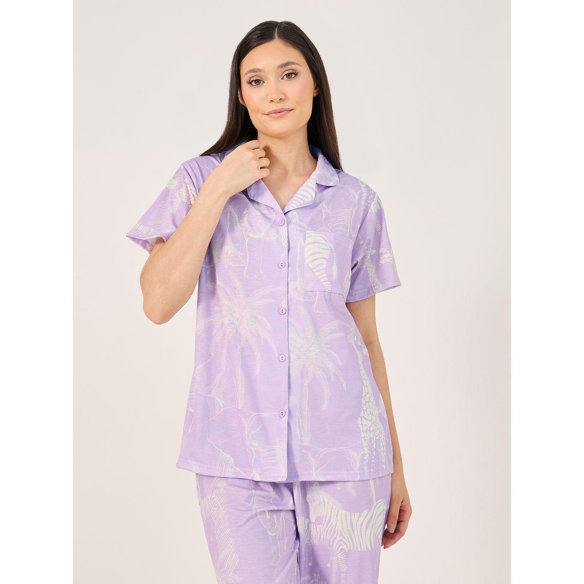 طقم من بنطال بيجاما مع بلوزة بطبعة جرافيك-women-clothing-nightwear-pyjamas-longsets-image-3