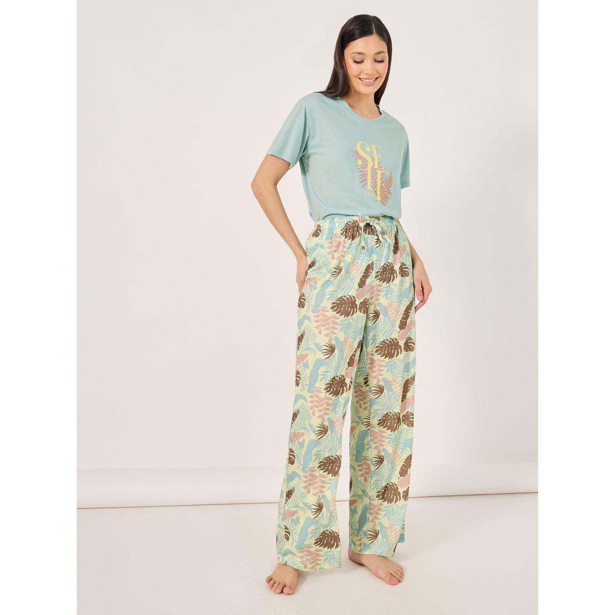 Self Love Graphic T-Shirt and Leaf Print Pyjama Set-women-clothing-nightwear-pyjamas-longsets-image-5