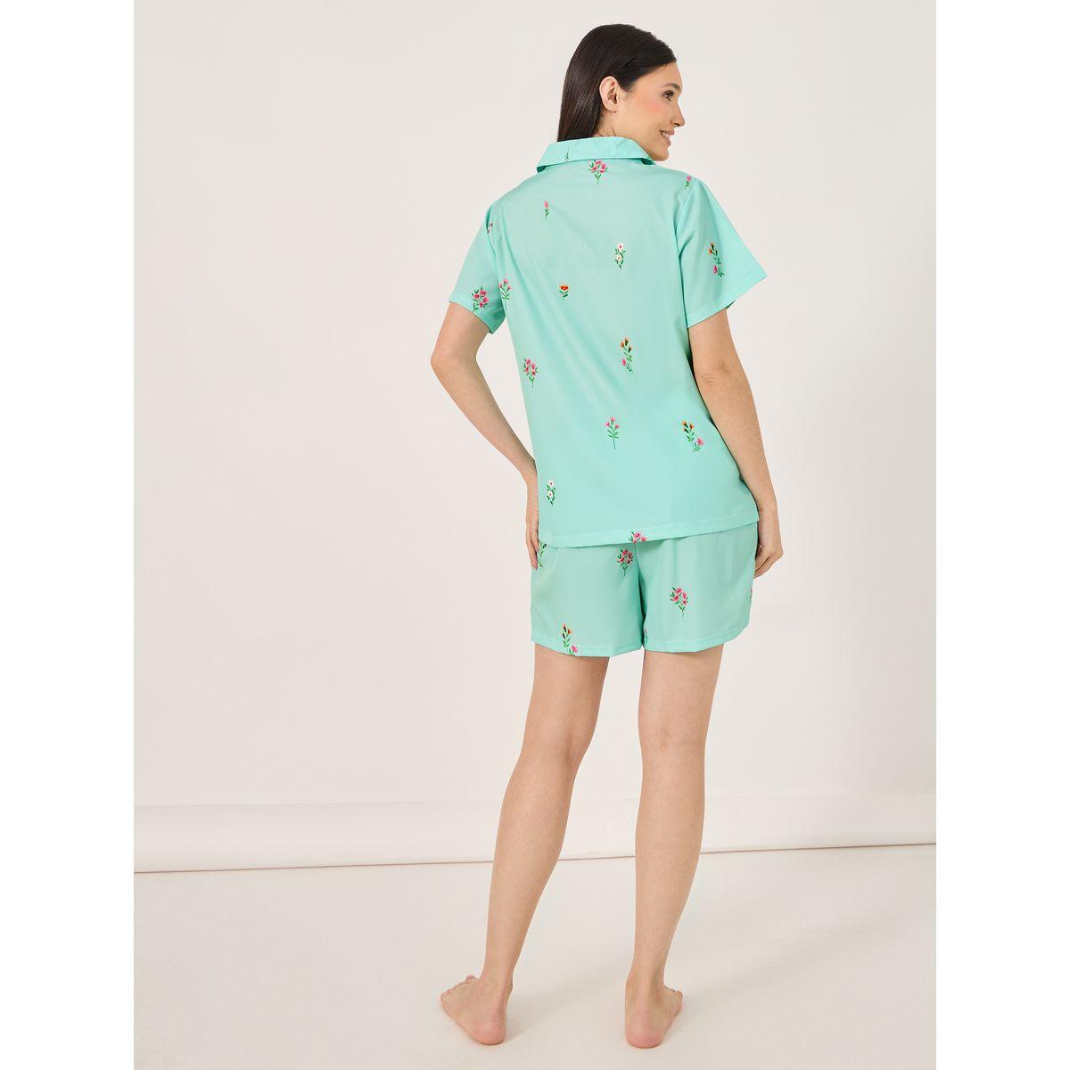 مجموعة من شورت وبلوزة بطبعة زهور وجيب-women-clothing-nightwear-pyjamas-shortsets-image-5