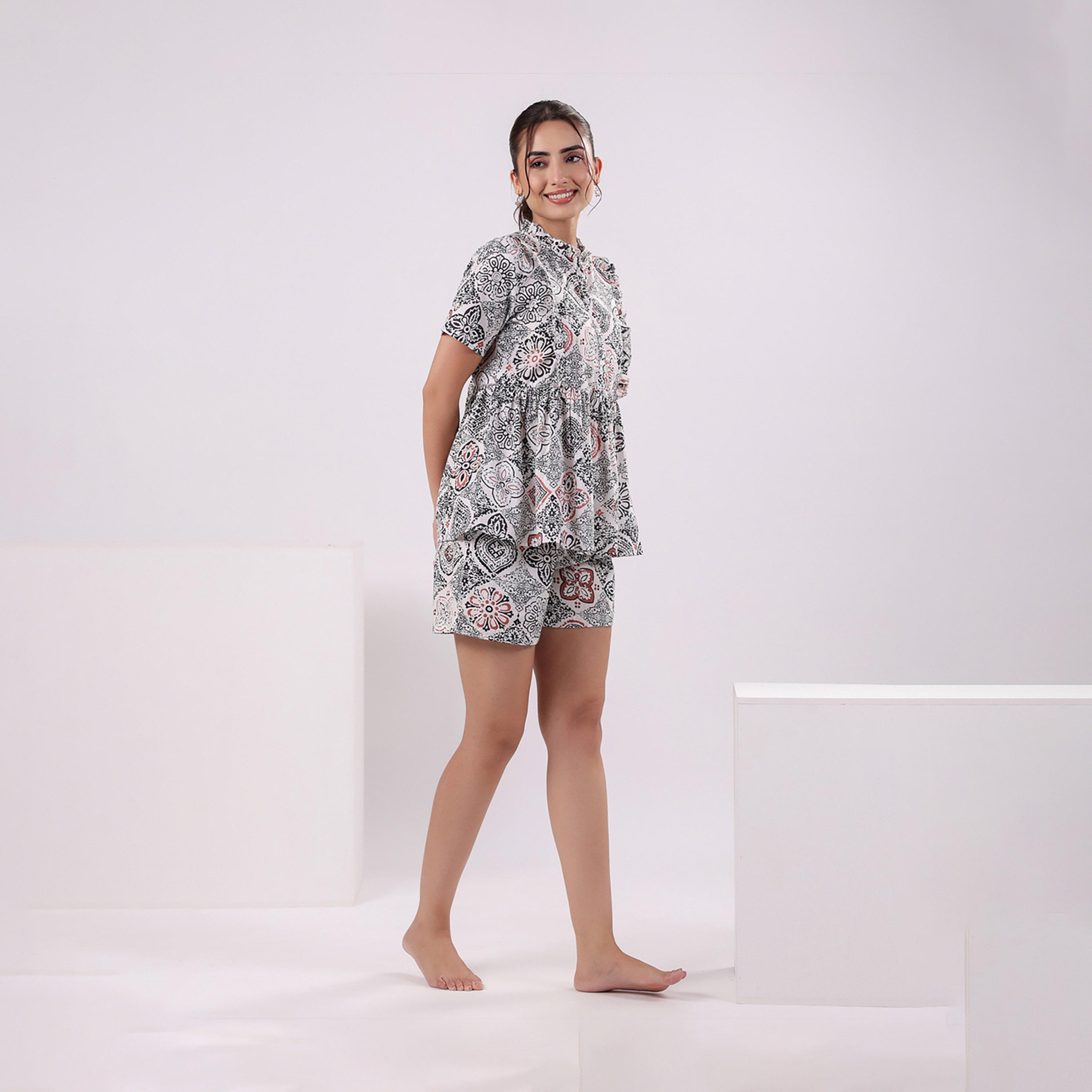 سانسكروتي هومز × ستايلي - طقم نوم للنساء القطن بطبعات عرقية-women-clothing-nightwear-pyjamas-shortsets-image-3