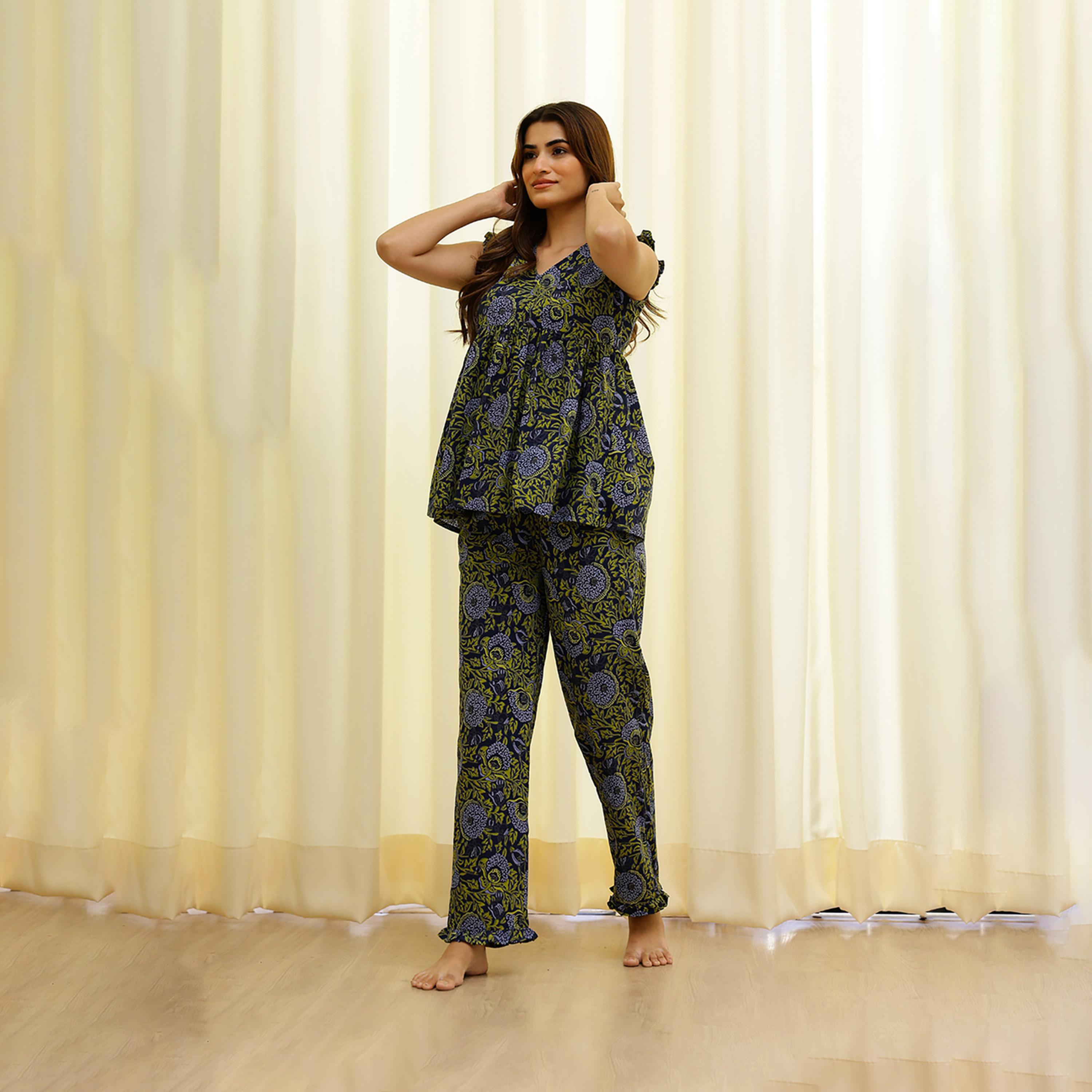 Sanskrutihomes X Styli Floral Printed Pure Cotton Night Suit-women-clothing-nightwear-pyjamas-longsets-image-3