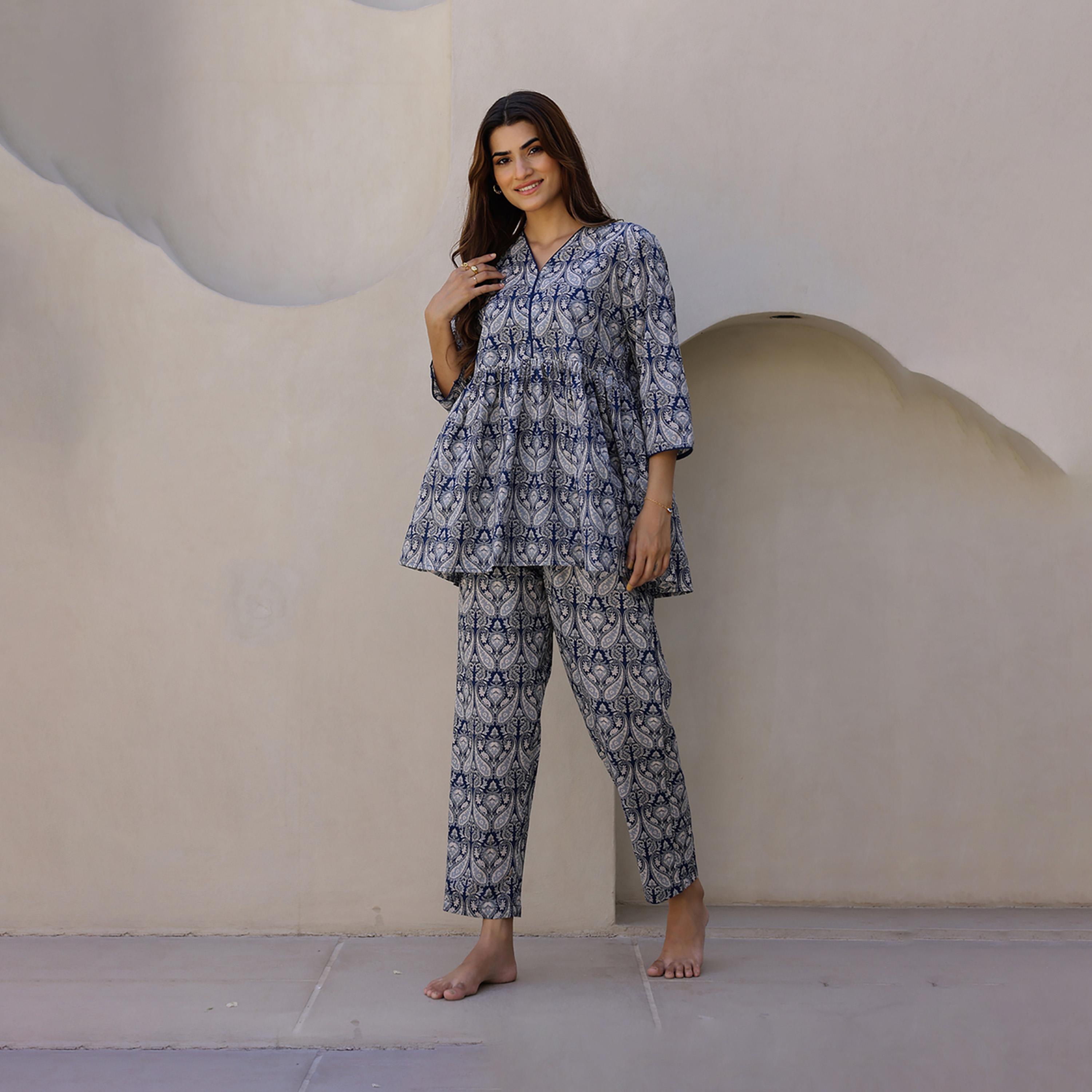 سانسكروتي هومز × ستايلي - طقم نوم من القطن الخالص بطبعات عرقية-women-clothing-nightwear-pyjamas-longsets-image-3