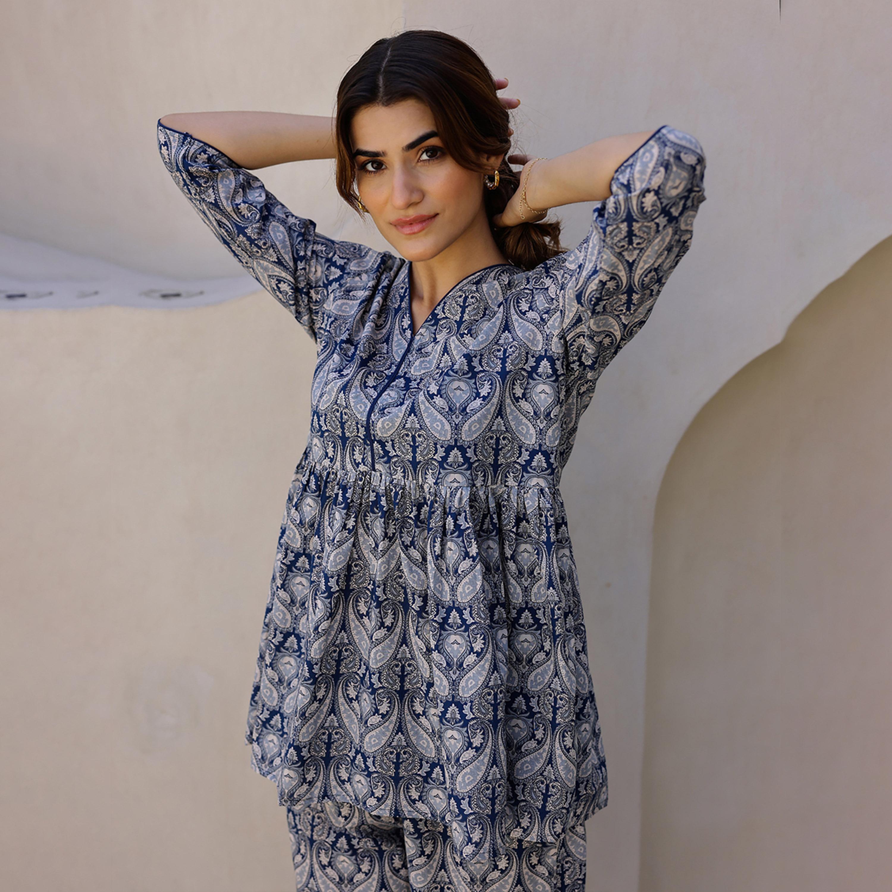 سانسكروتي هومز × ستايلي - طقم نوم من القطن الخالص بطبعات عرقية-women-clothing-nightwear-pyjamas-longsets-image-5
