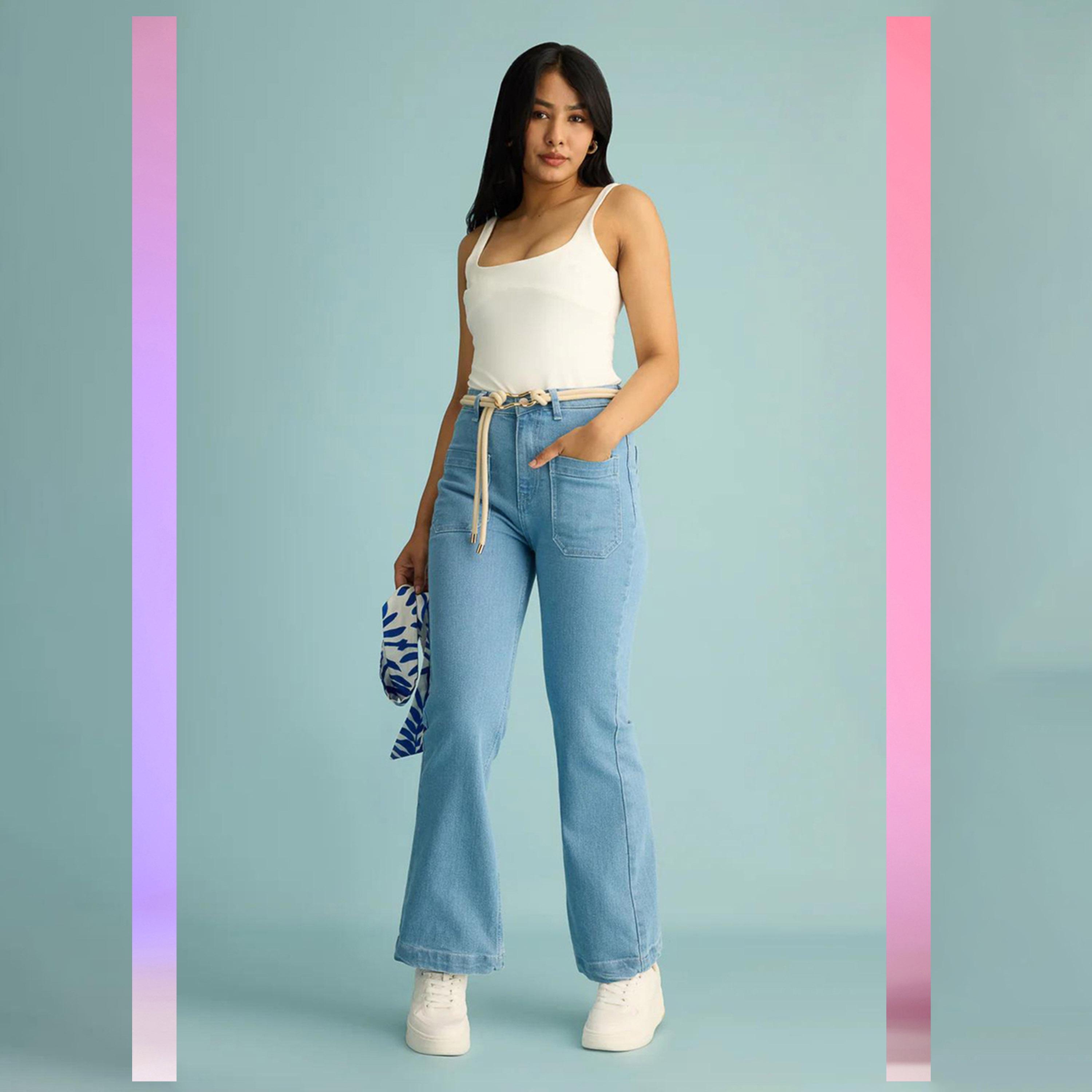 كوتي × ستايلي - بنطال جينز نسائي مستقيم بخصر مرتفع قابل للتمدد ولون فاتح-women-clothing-bottoms-jeans-image-2
