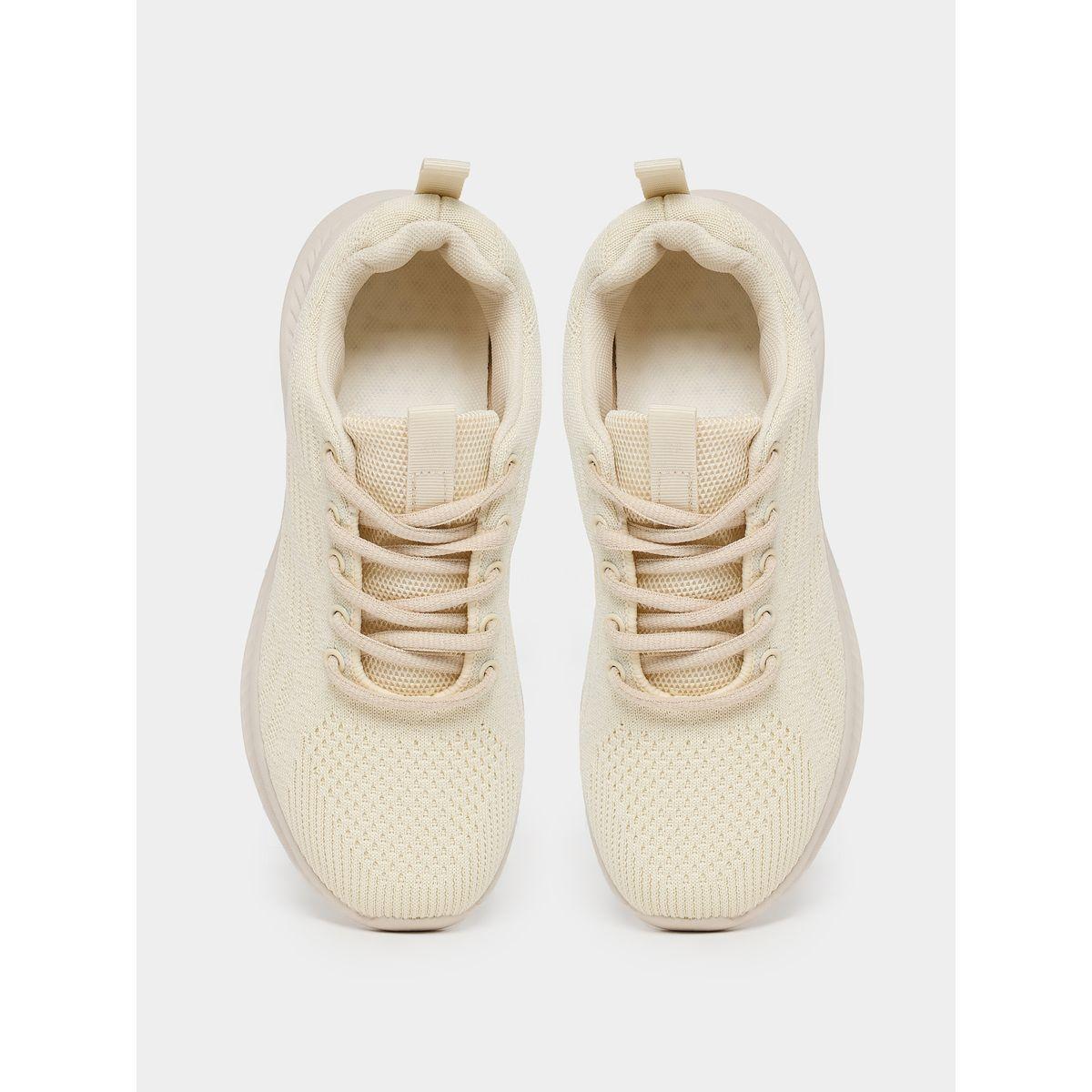 حذاء سنيكرز بتفاصيل شبكية ورباط غلق-women-shoes-sneakers-image-6
