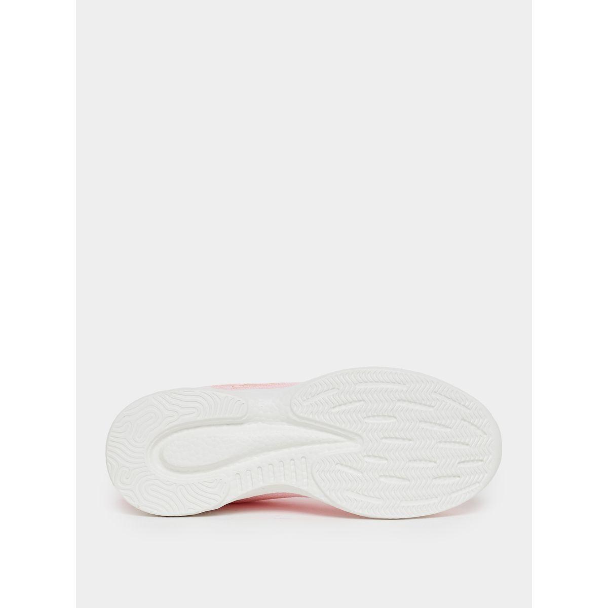 حذاء سنيكرز بتفاصيل شبكية ورباط غلق-women-shoes-sneakers-image-7