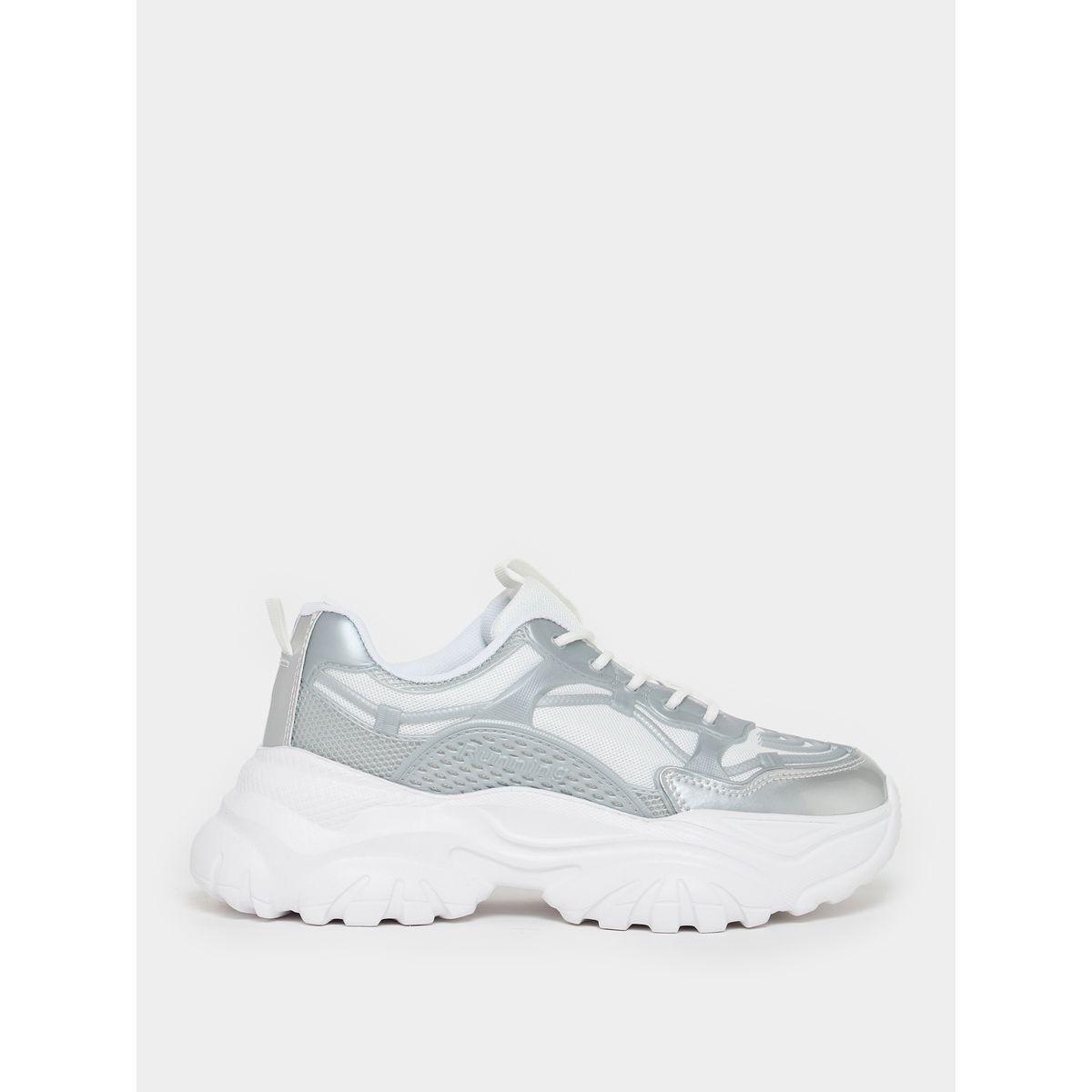 حذاء سنيكرز بنعل شانكي ورباط غلق-women-shoes-sneakers-image-2