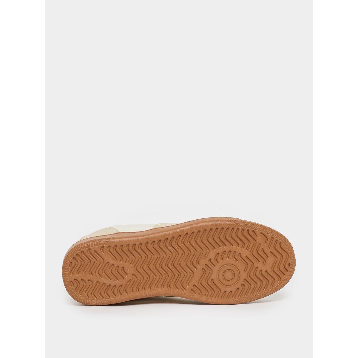 حذاء سنيكرز بنعل مطاطي ورباط غلق-women-shoes-sneakers-image-7