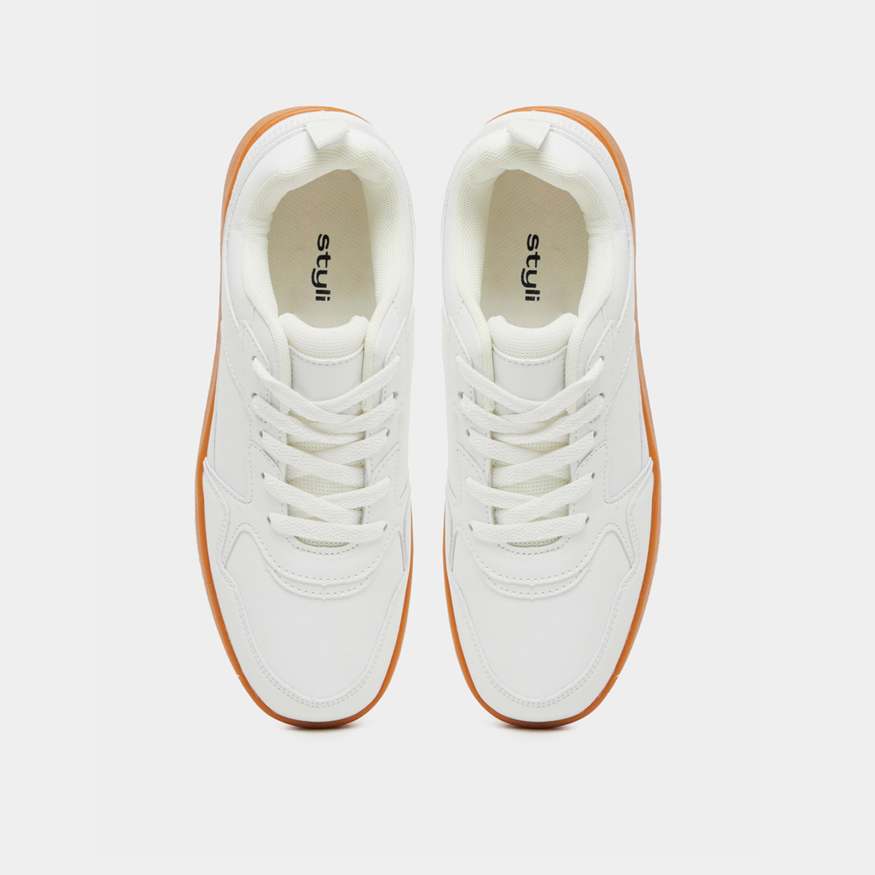 ستايلي - حذاء رياضي برباط ونعل متباين-women-shoes-sneakers-image-5