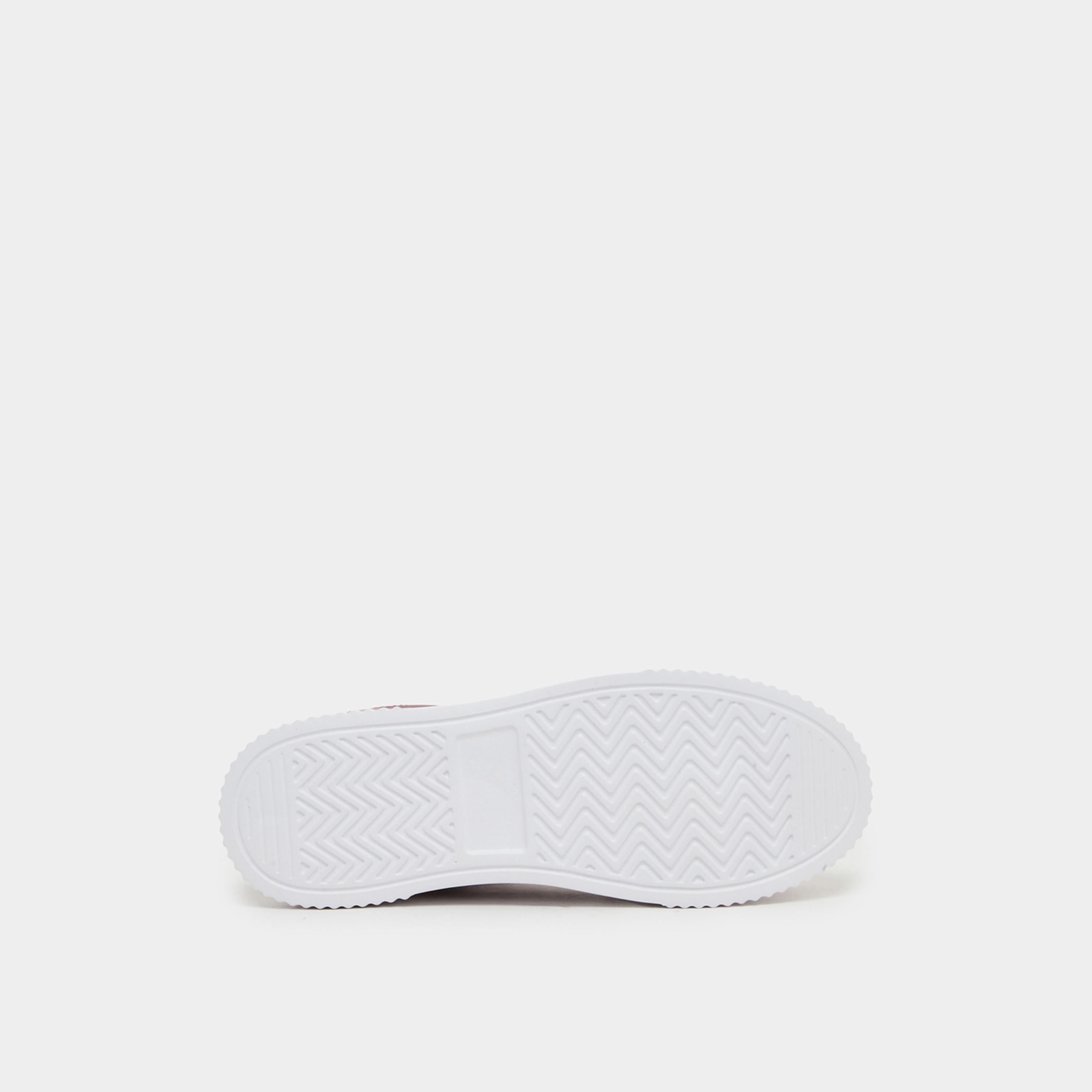 ستايلي - حذاء رياضي بألوان متباينة برباط-women-shoes-sneakers-image-6