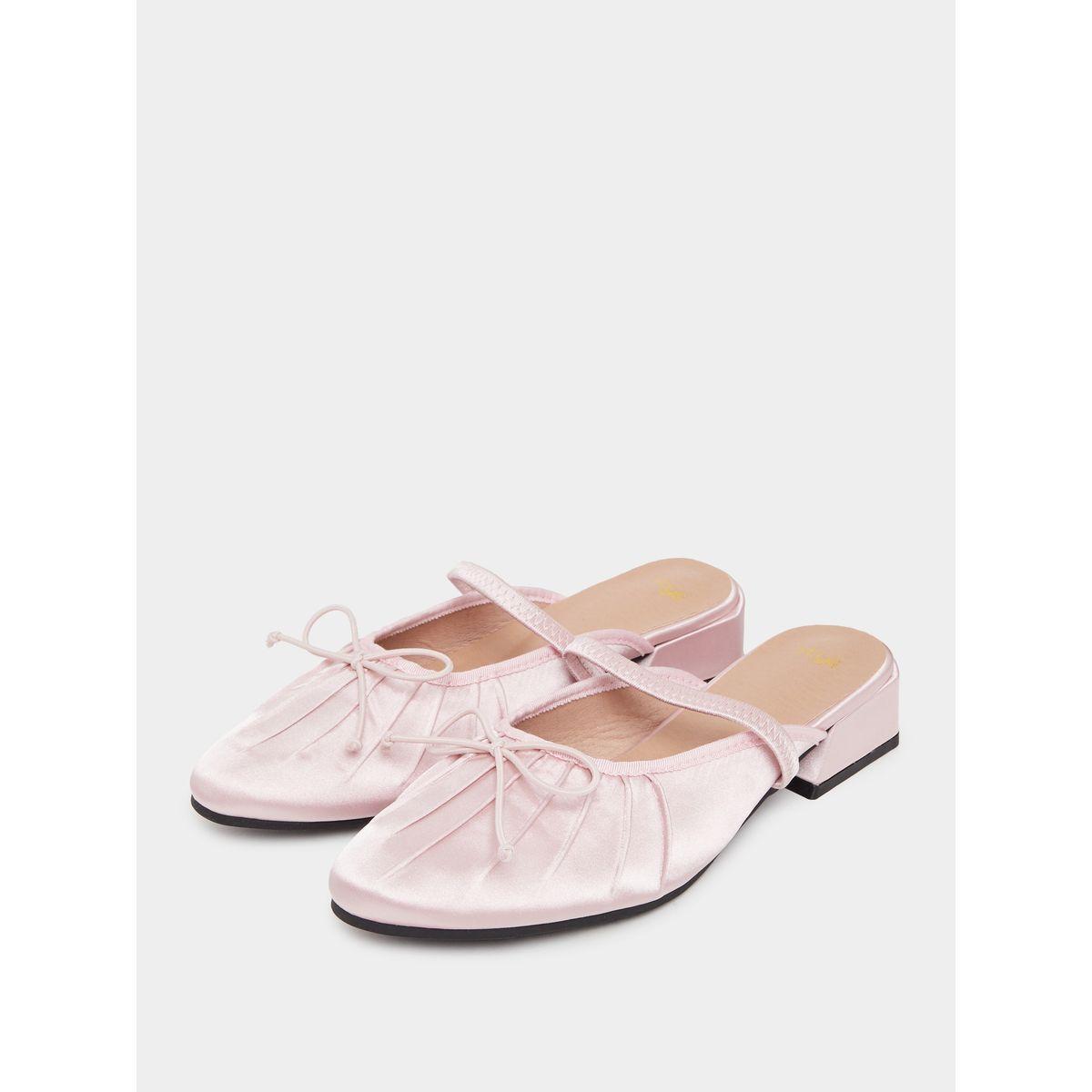 حذاء ميولز بمقدمة الموند وربطة فيونكة-women-shoes-flats-mules-image-2