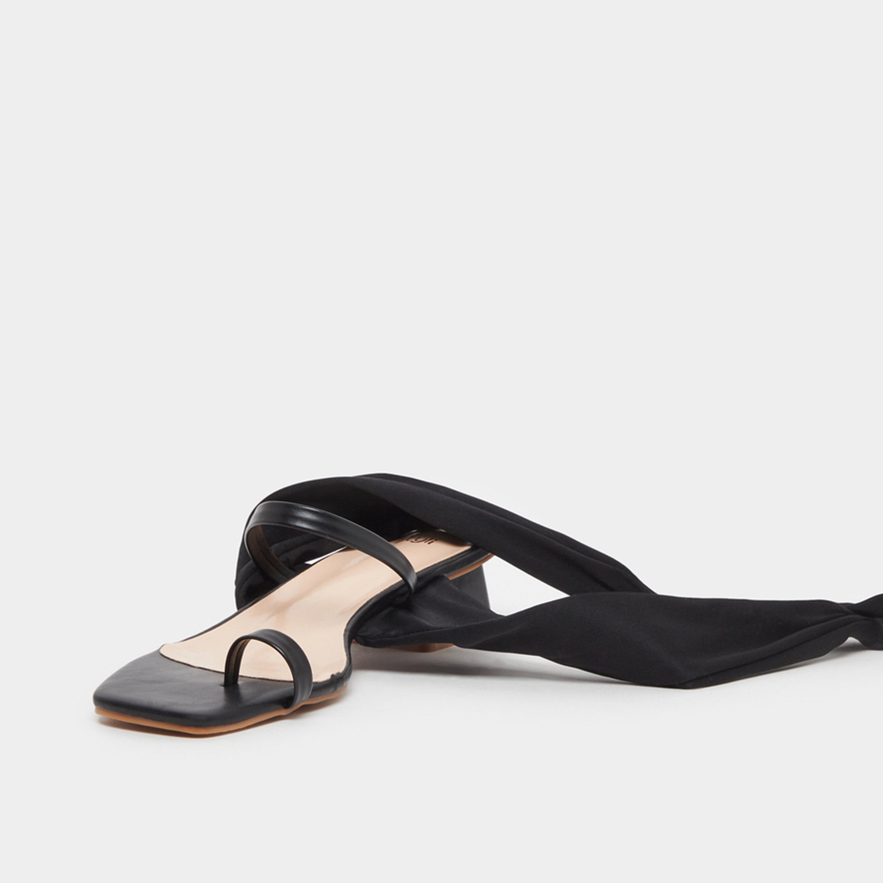 ستايلي - صندل بكعب عريض وأشرطة-women-shoes-sandals-heeled-image-5