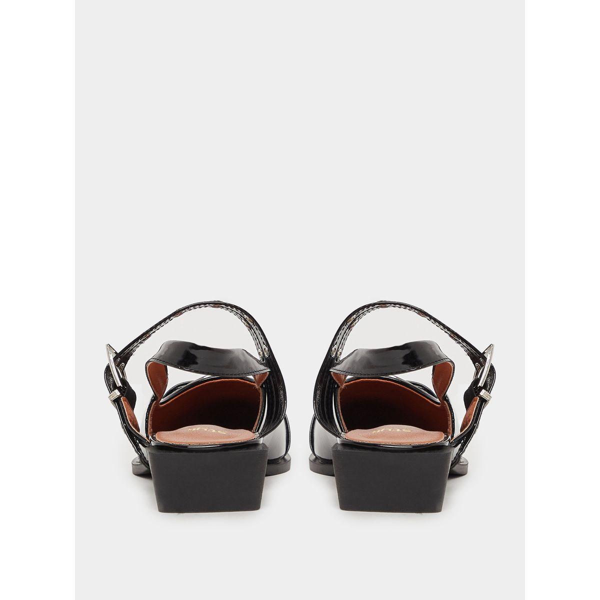 حذاء كاجوال بمقدمة مدببة وكعب سميك-women-shoes-loafersandmoccasins-image-4