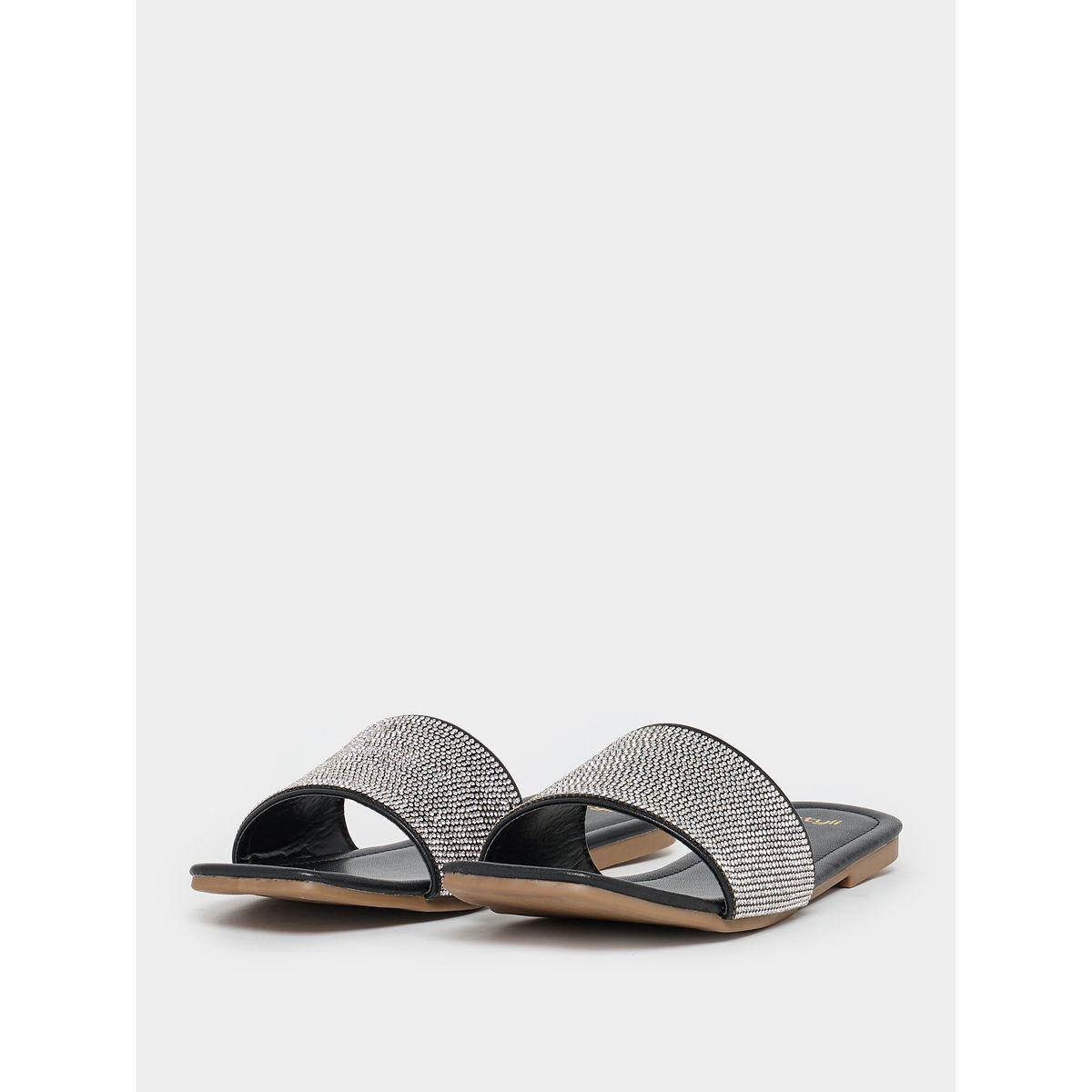 صندل فلات بسير منمق-women-shoes-sandals-flats-image-3