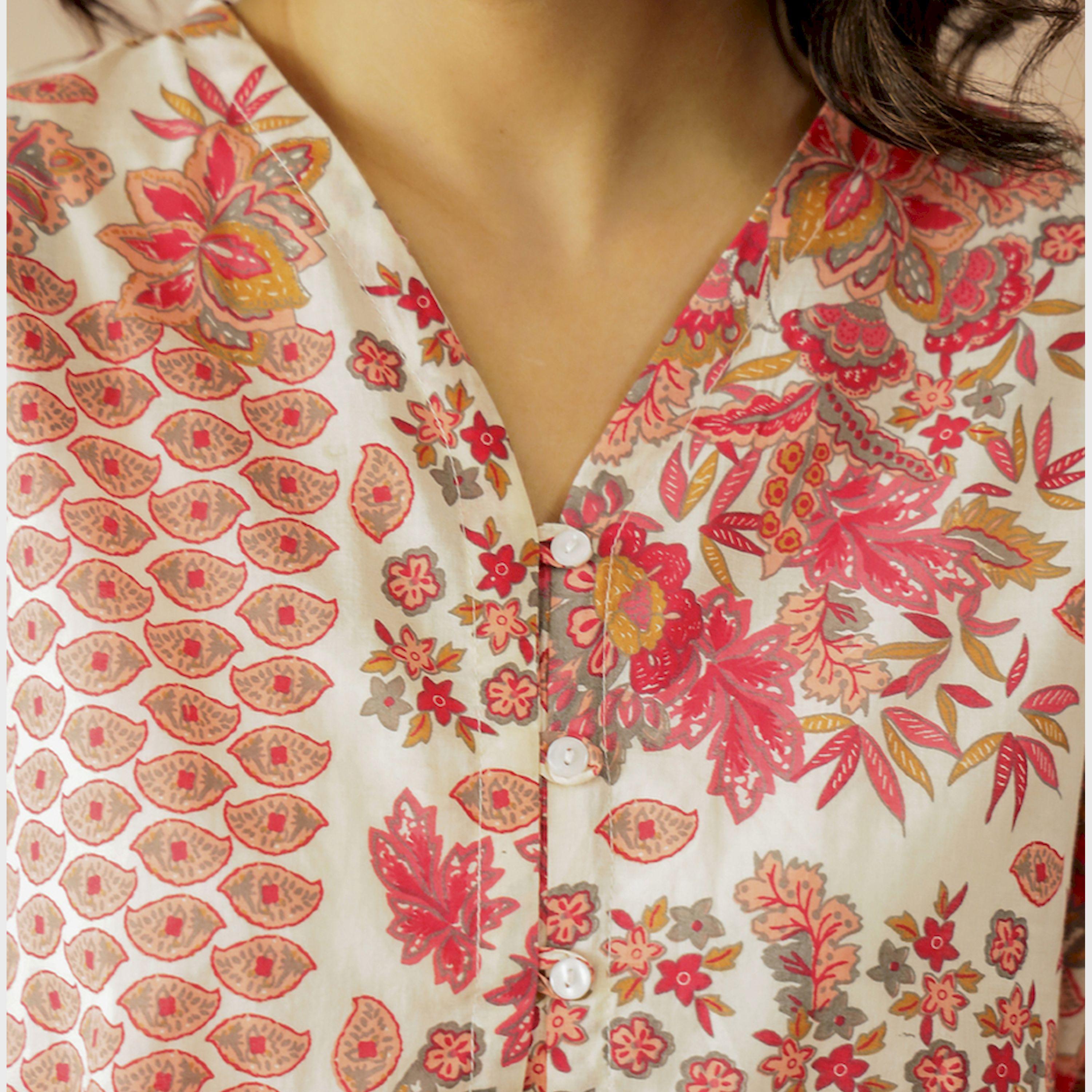 Sanskrutihomes X Styli Floral Print V-Neck Cotton Top-women-clothing-shirtsandblouses-blouses-image-6