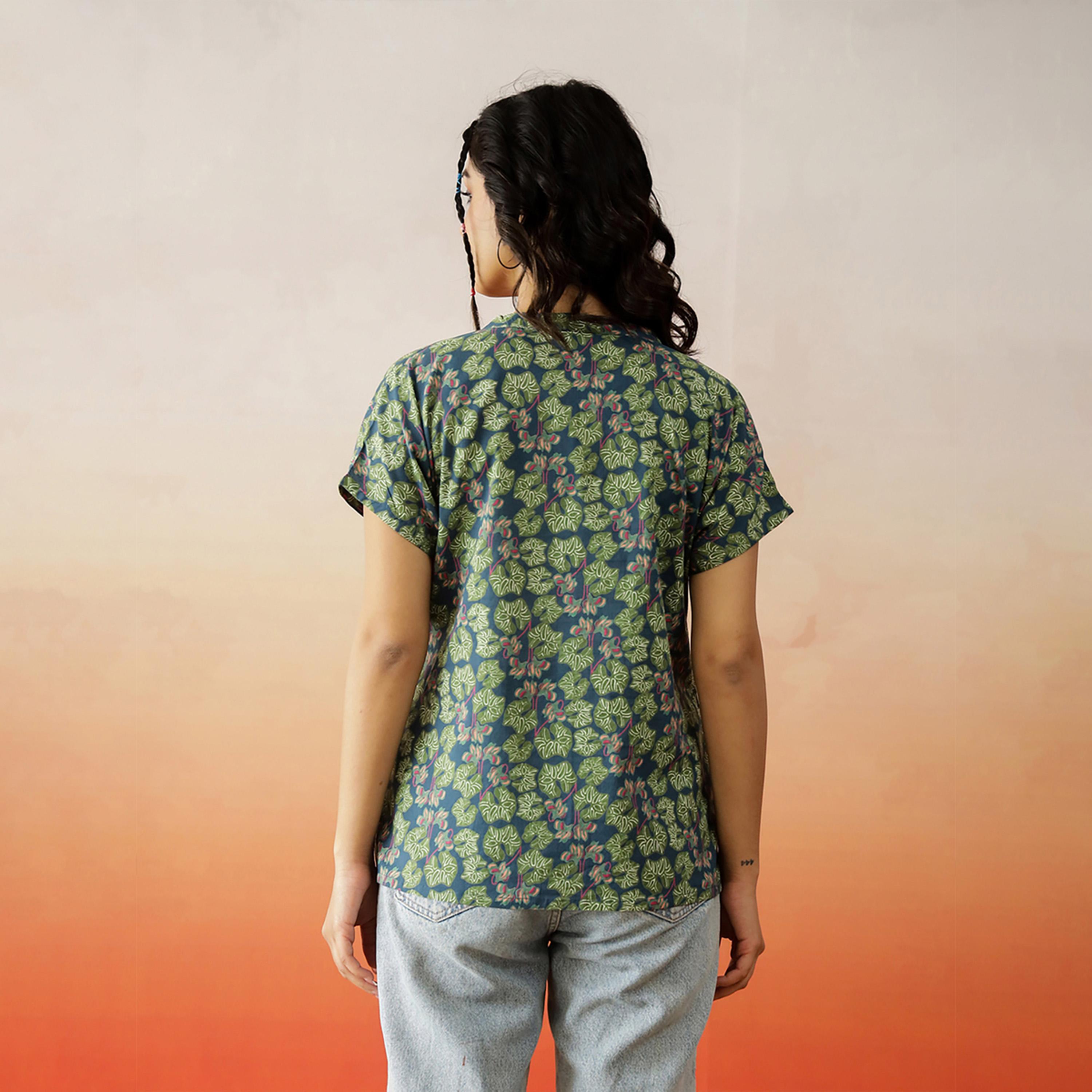 سانسكروتي هومز × ستايلي - بلوزة نسائية من القطن الخالص بطبعة زهور-women-clothing-shirtsandblouses-blouses-image-4