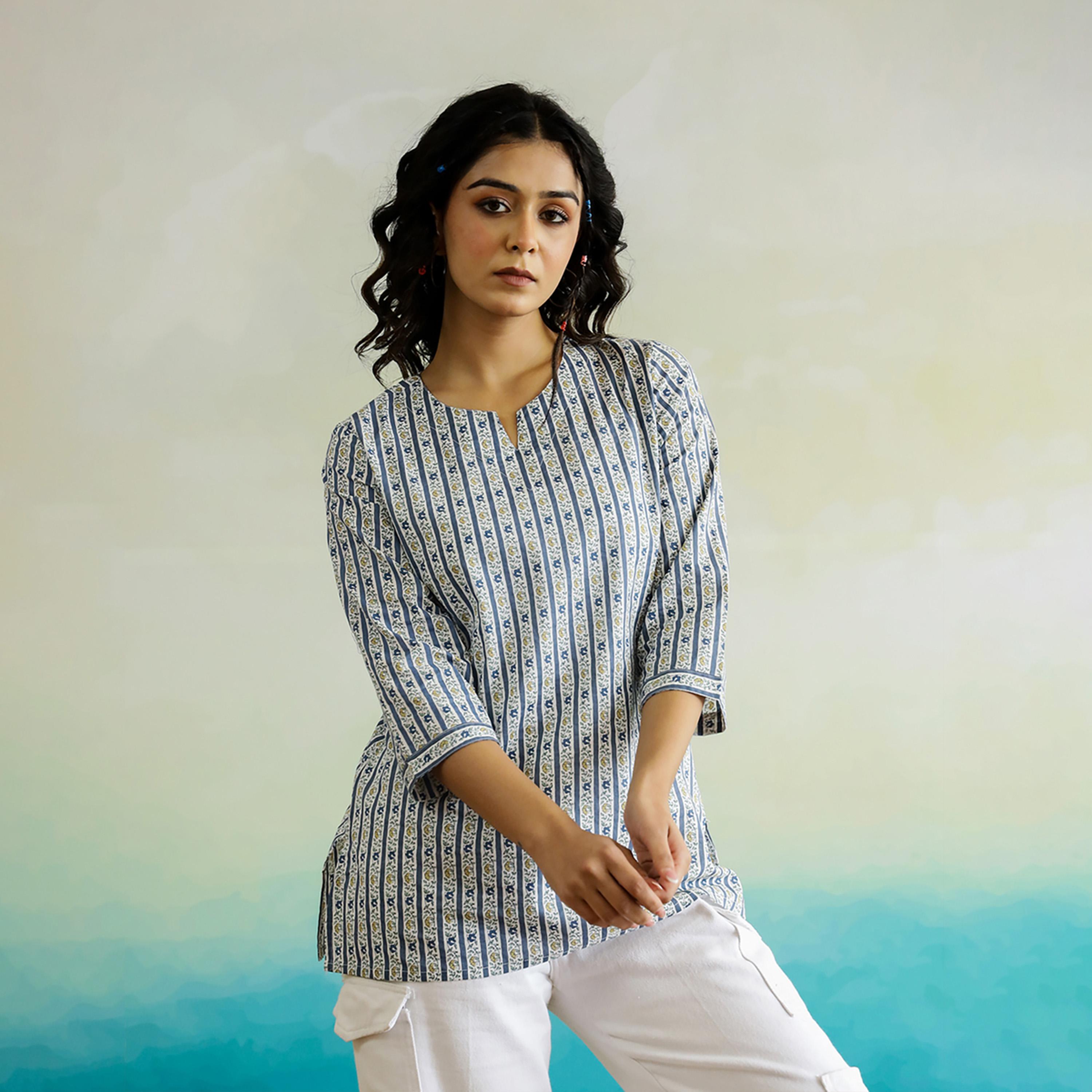 Sanskrutihomes X Styli All-Over Print Notch Neck Regular Fit Top-women-clothing-ethnicwear-kurtas-image-5