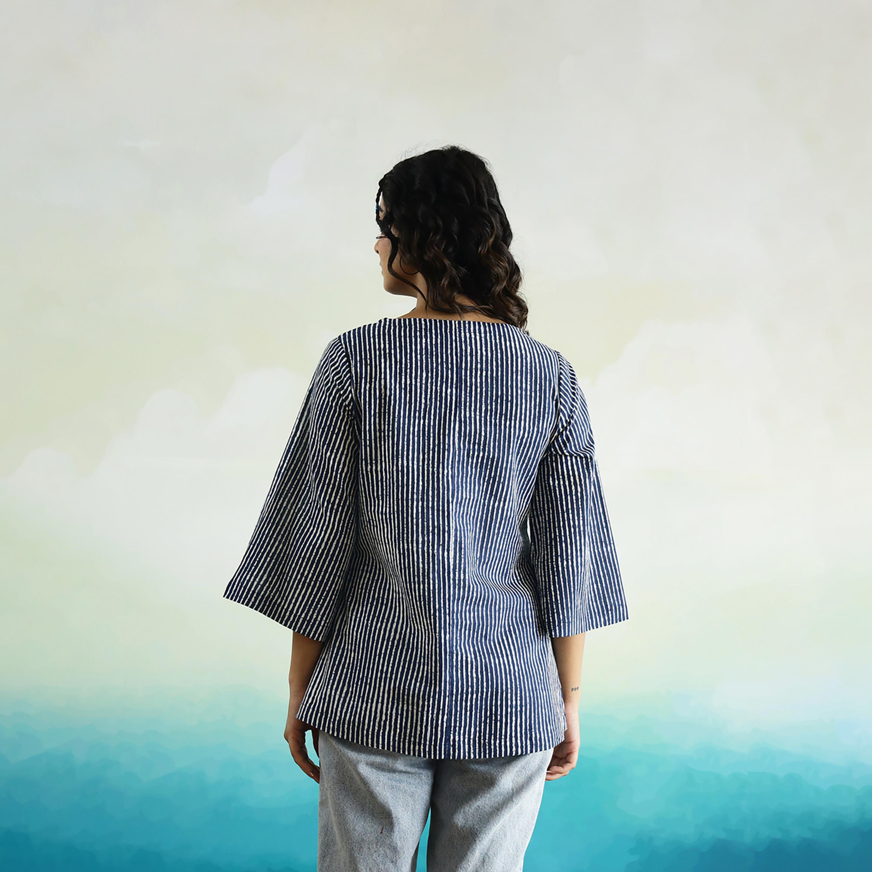 سانسكروتي هومز × ستايلي - بلوزة قطن مخططة برقبة مستديرة وقصّة عادية-women-clothing-shirtsandblouses-blouses-image-2