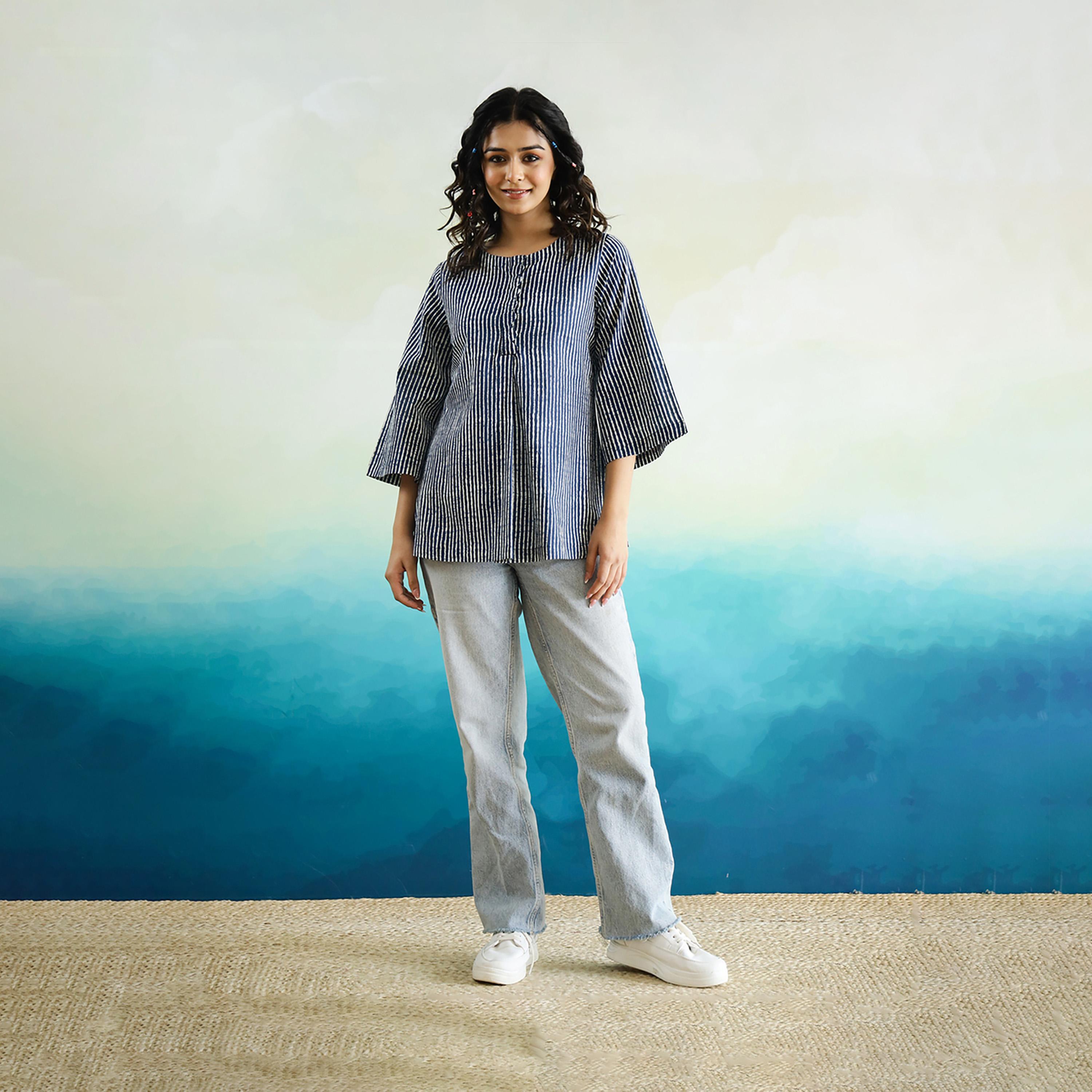 سانسكروتي هومز × ستايلي - بلوزة قطن مخططة برقبة مستديرة وقصّة عادية-women-clothing-shirtsandblouses-blouses-image-3