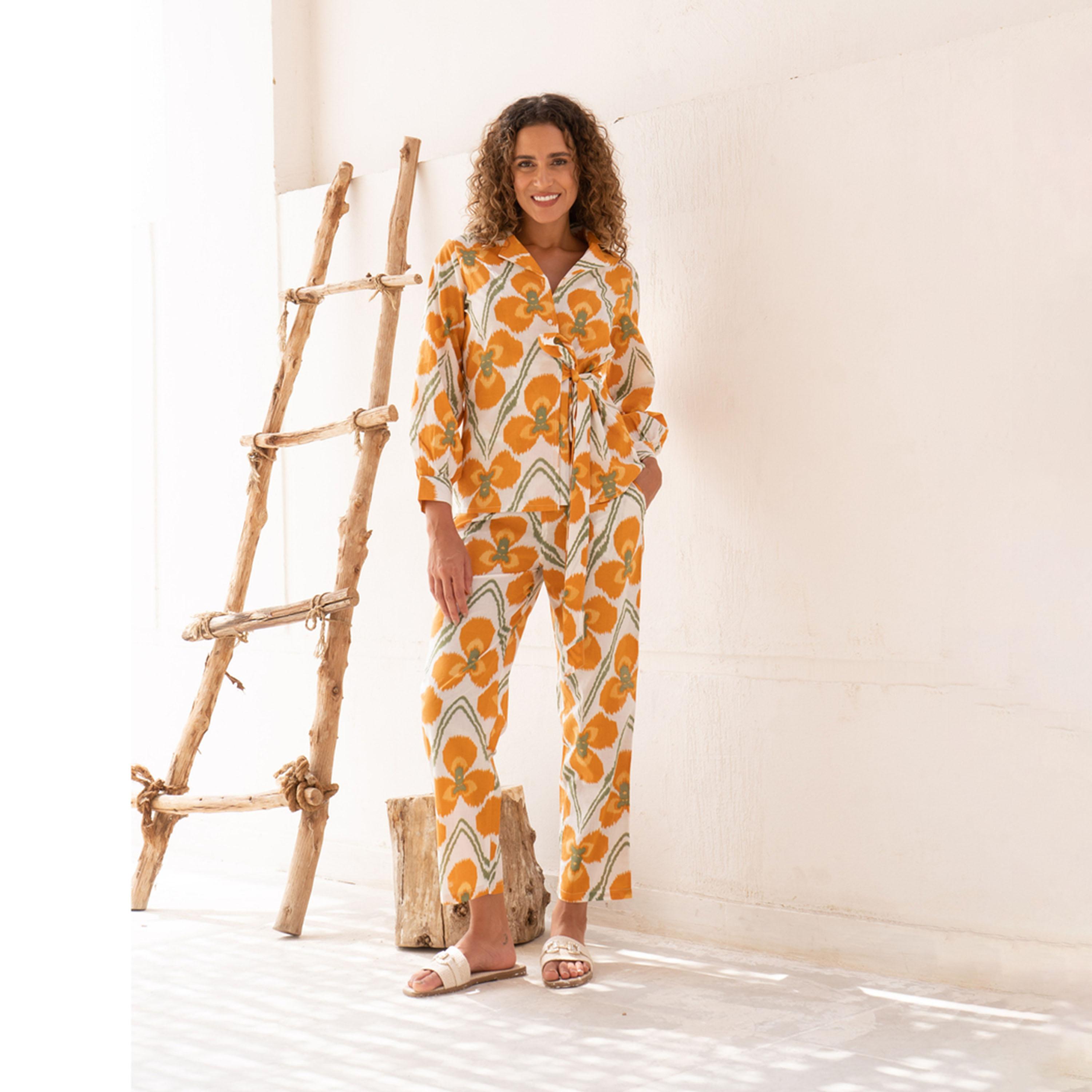 سانسكروتي هومز × ستايلي - قميص قطني بطبعة زهور مع بنطلون-women-clothing-coordsets-image-2