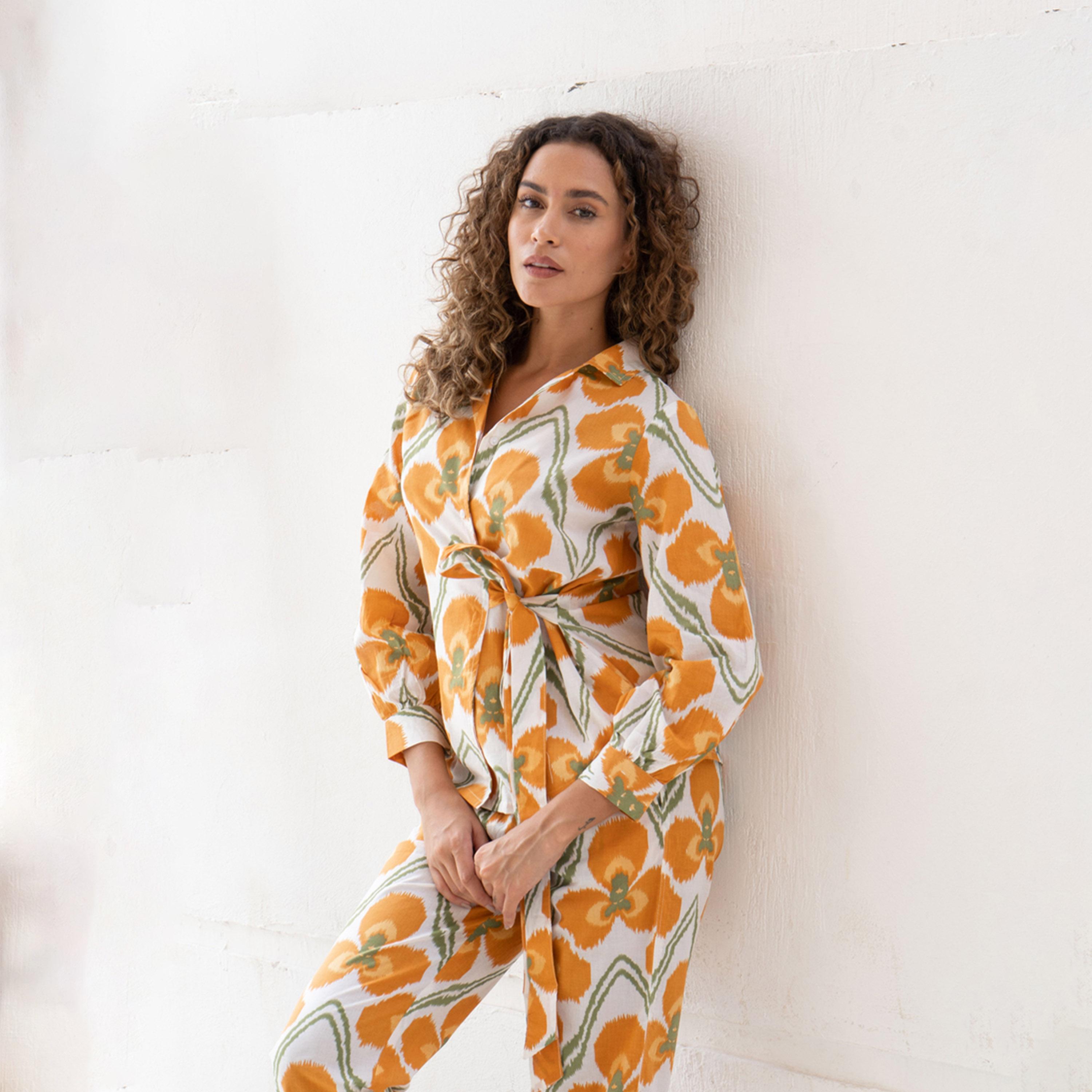 سانسكروتي هومز × ستايلي - قميص قطني بطبعة زهور مع بنطلون-women-clothing-coordsets-image-6