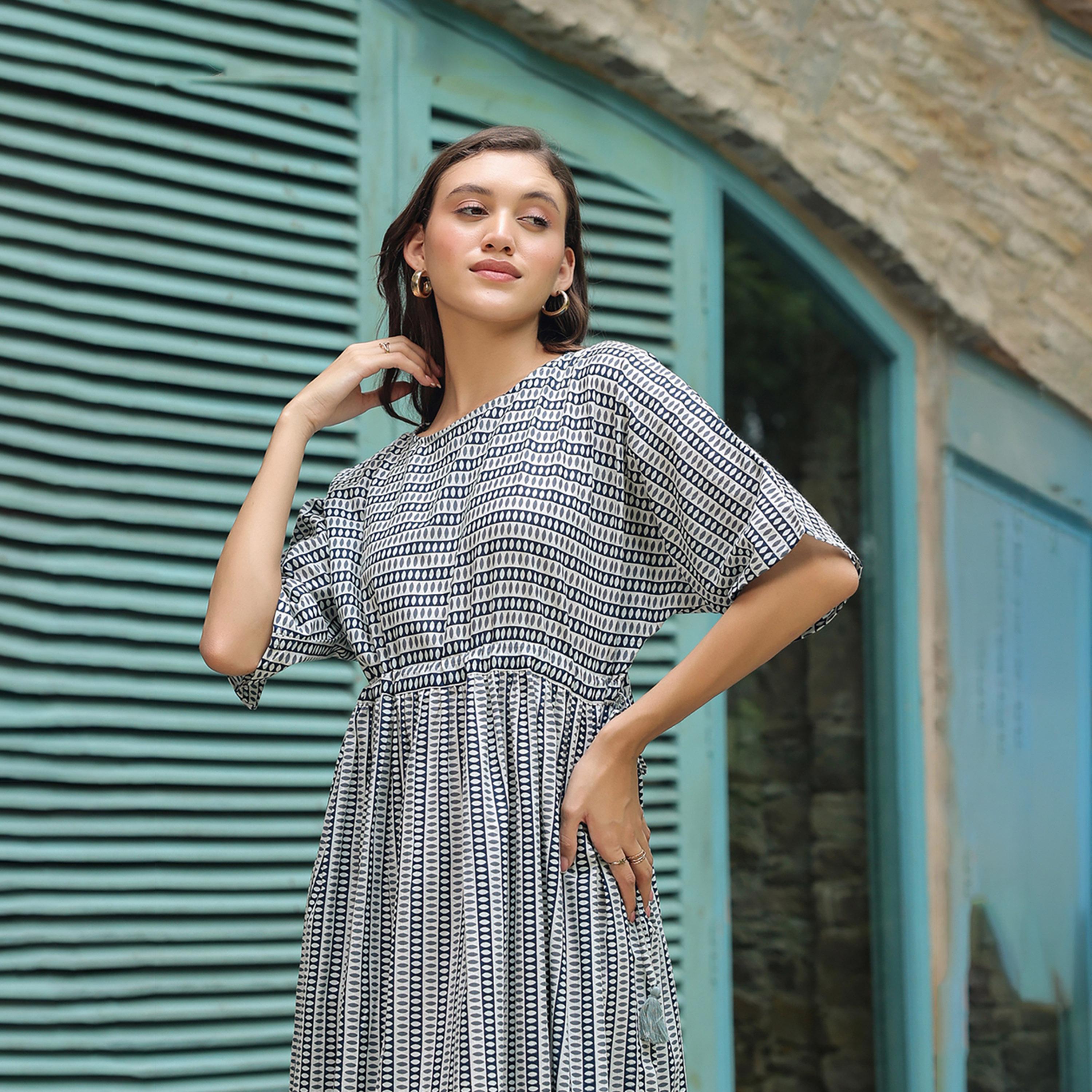 Sanskrutihomes X Styli All-Over Print Batwing Sleeve Cotton Midi Dress-women-clothing-dresses-image-6