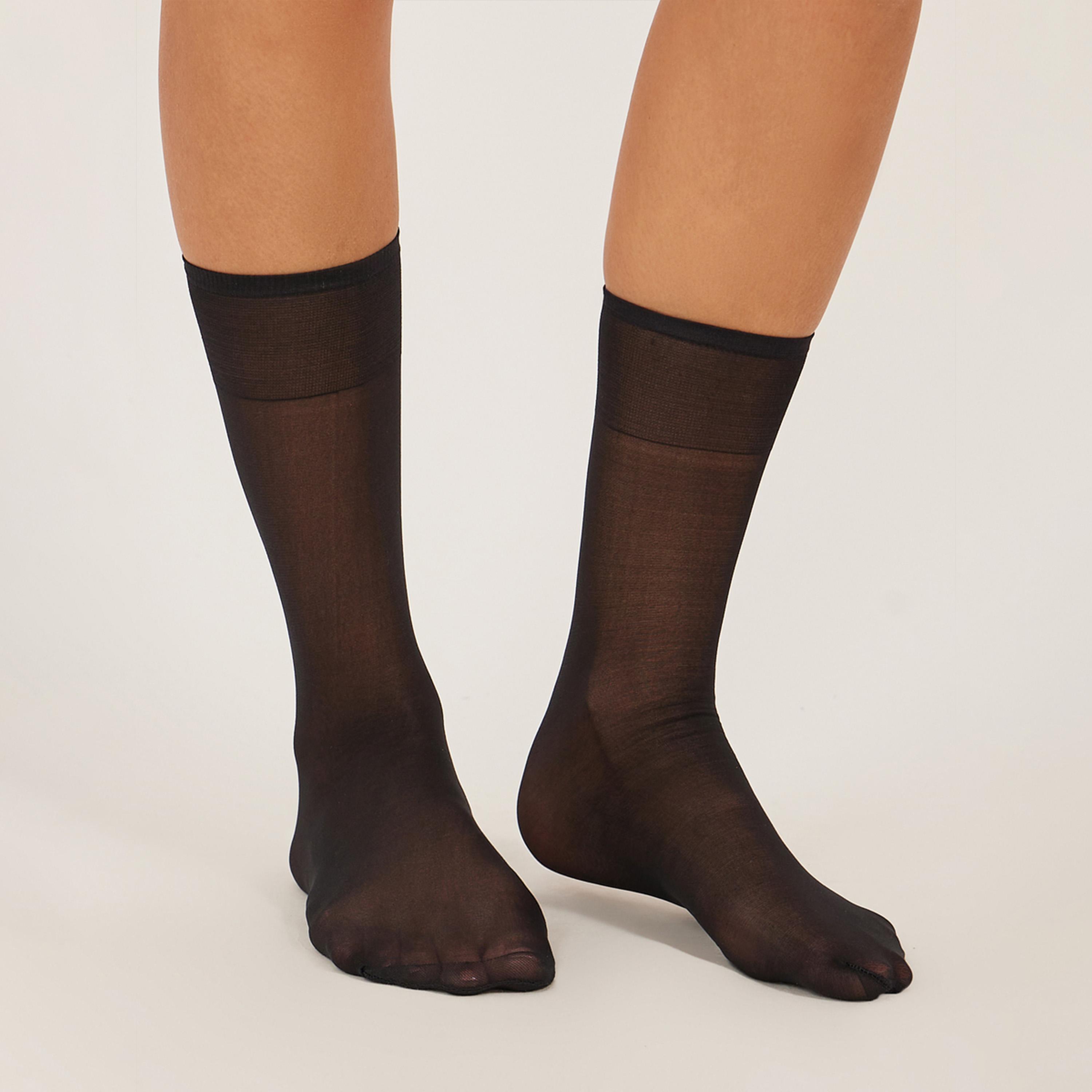 ستايلي - مجموعة من قطعتين - جوارب شبكية عالية-women-socksandstockings-image-1