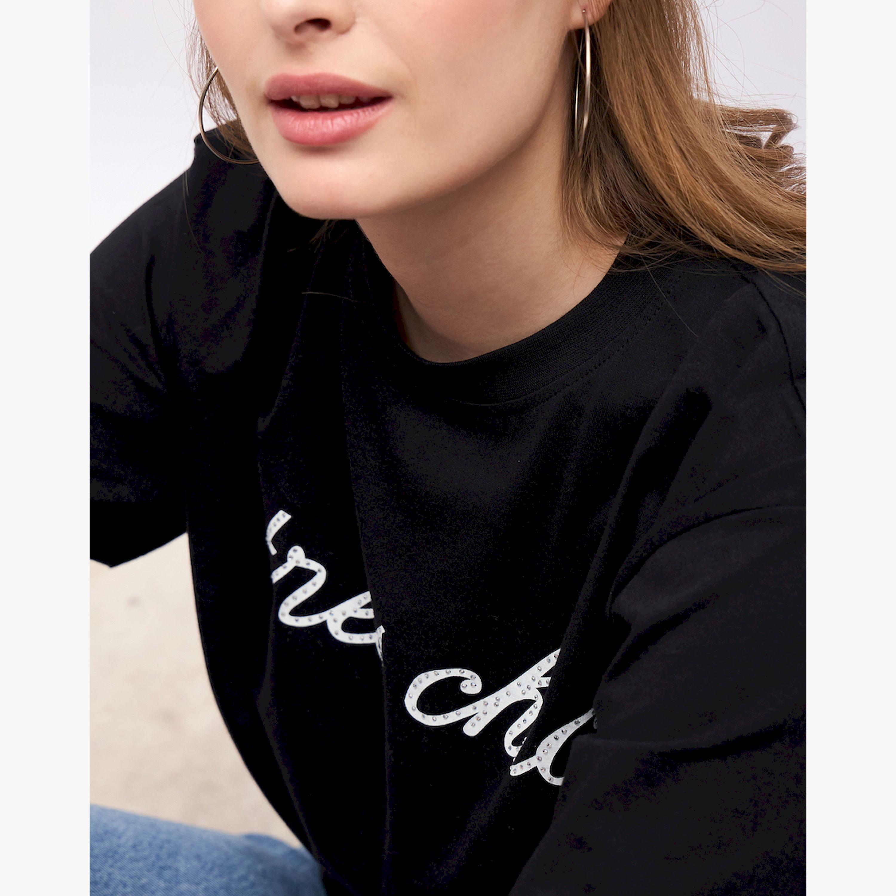 Styli Tres Chic Slogan Print Oversized Short Sleeve T-Shirt-women-clothing-tshirts-image-4