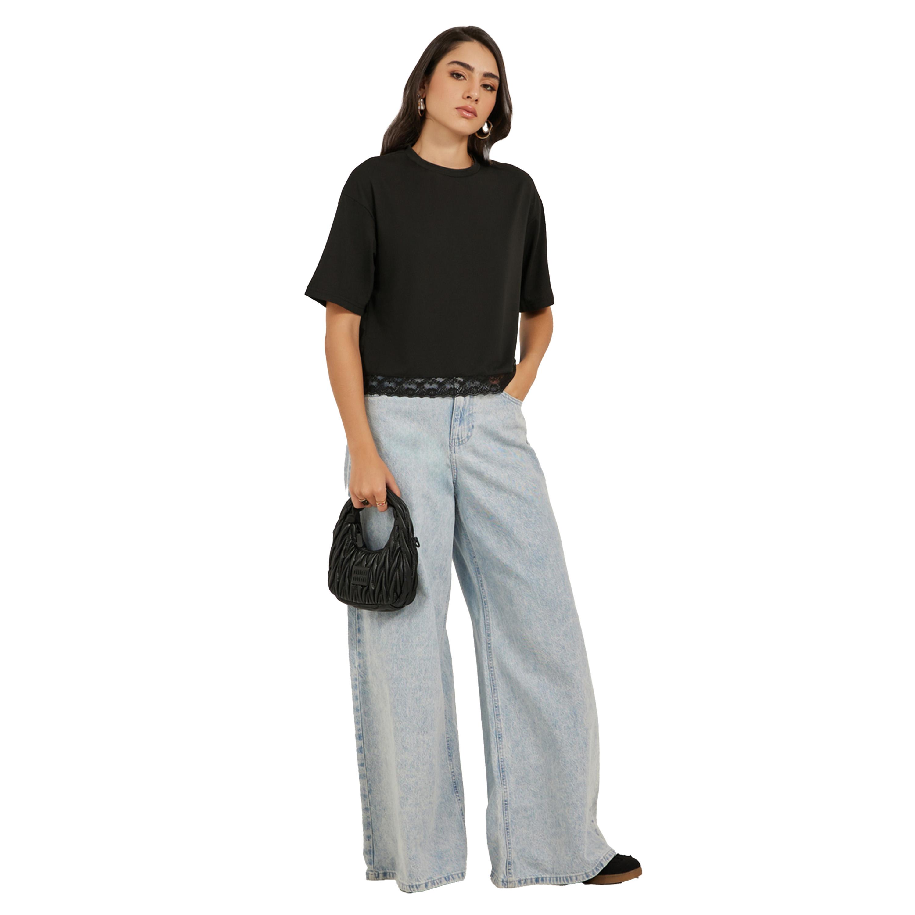 ستايلي - تي شيرت بقصة مربعة وفتحة رقبة مستديرة وحافة دانتيل-women-clothing-tshirts-image-2