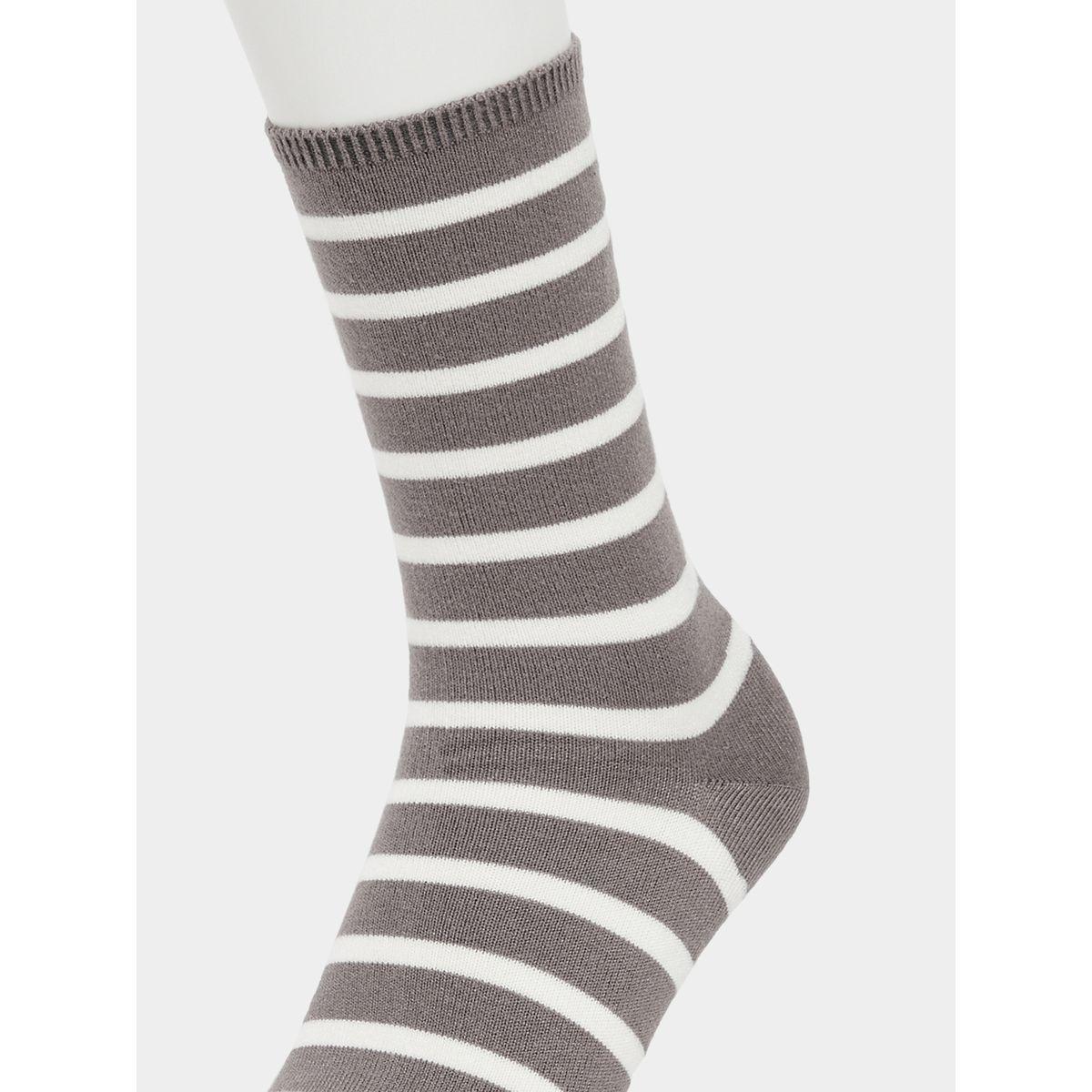 مجموعة من 5 جوارب بتفاصيل مخططة-women-socksandstockings-image-3