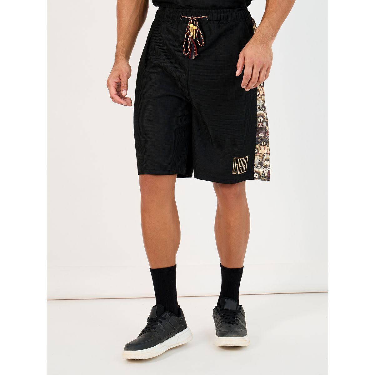 طقم منسق من شورت وتيشيرت فضفاض بطبعة جرافيك-men-clothing-coordsets-image-4